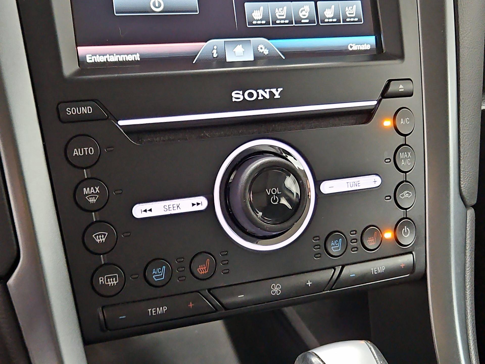 Thumbnail: 2016 Ford Fusion - 16