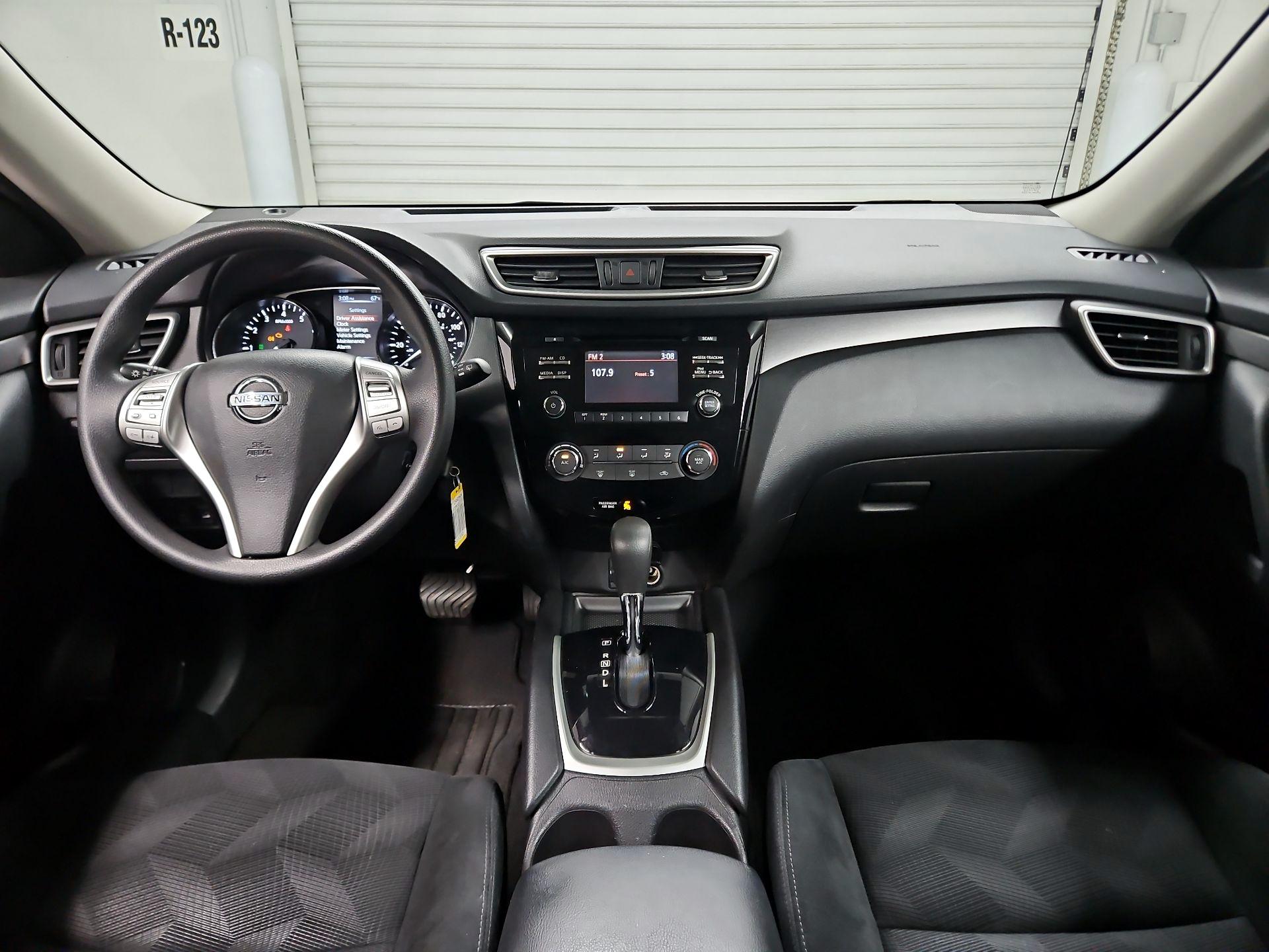 Thumbnail: 2014 Nissan Rogue - 9