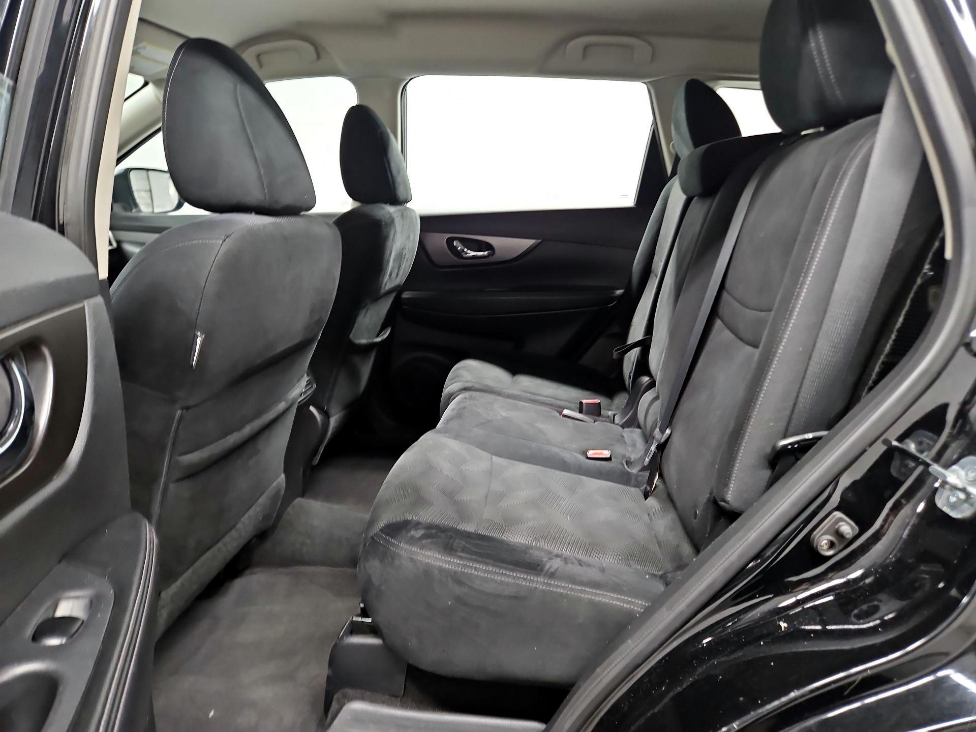 Thumbnail: 2014 Nissan Rogue - 19