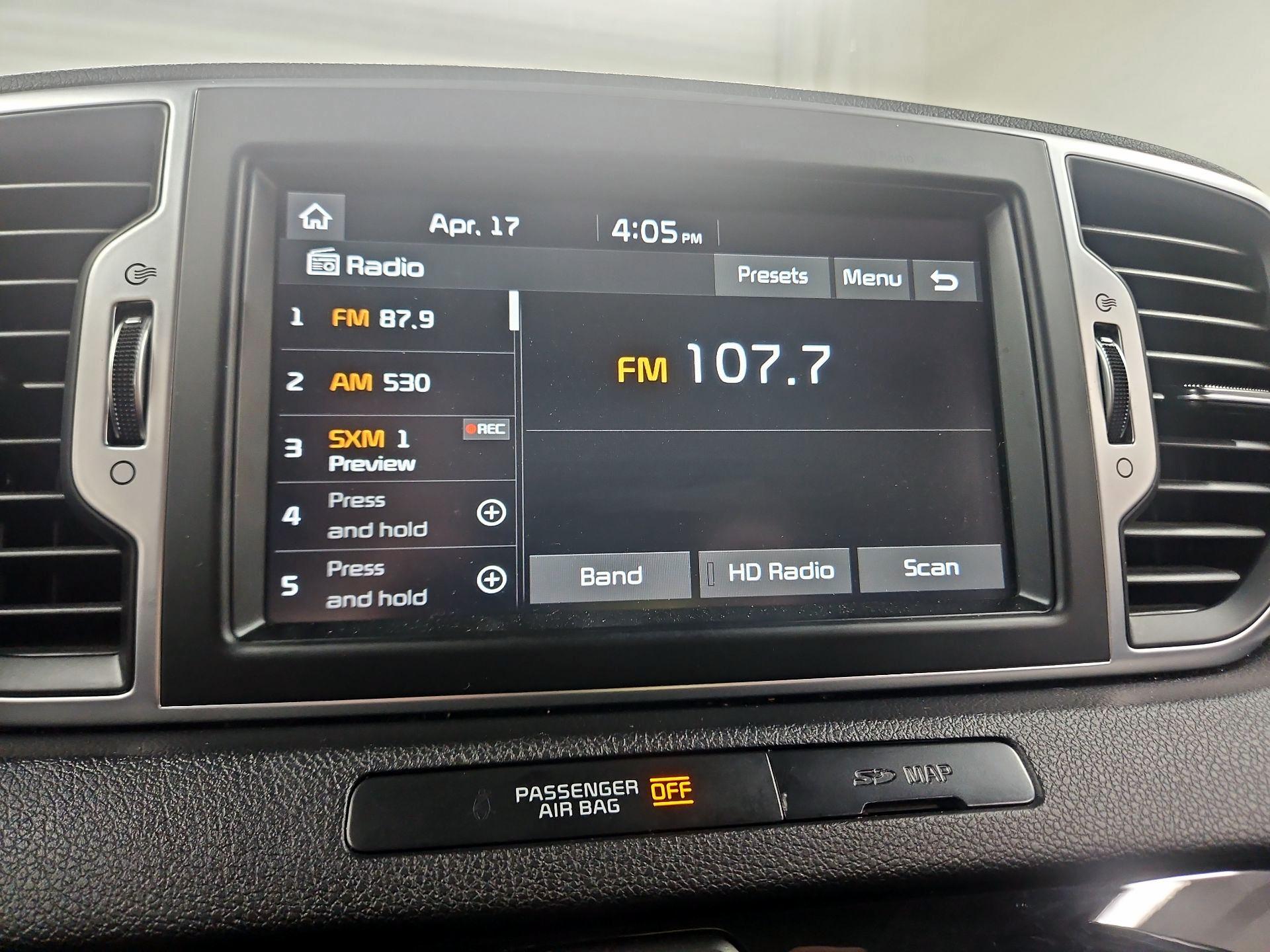 Thumbnail: 2019 Kia Sportage - 16