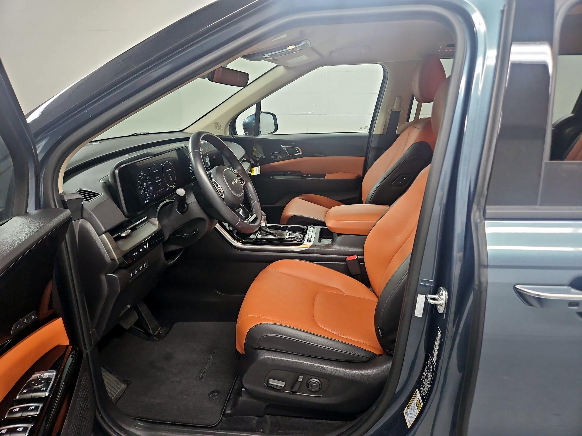 Thumbnail: 2024 Kia Carnival - 11