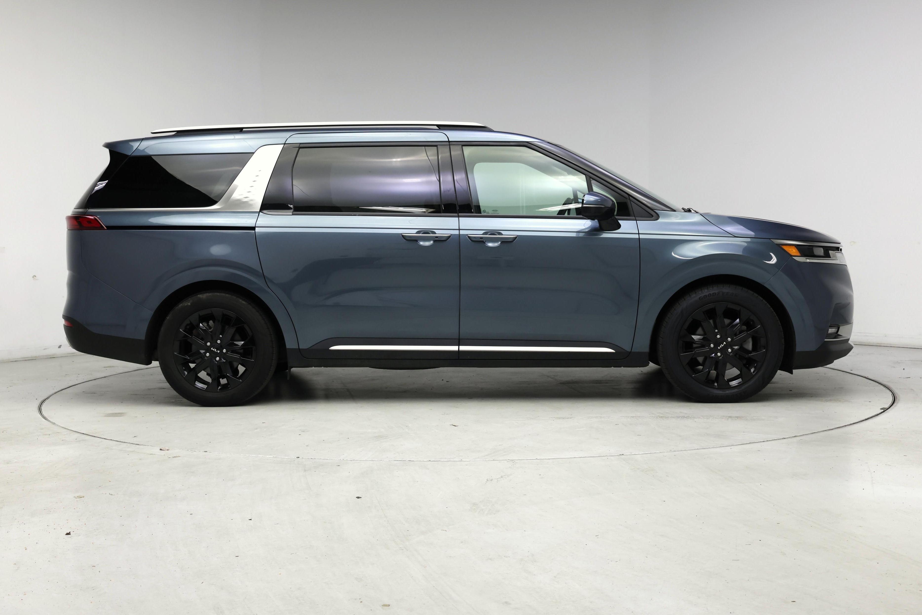 Thumbnail: 2024 Kia Carnival - 7