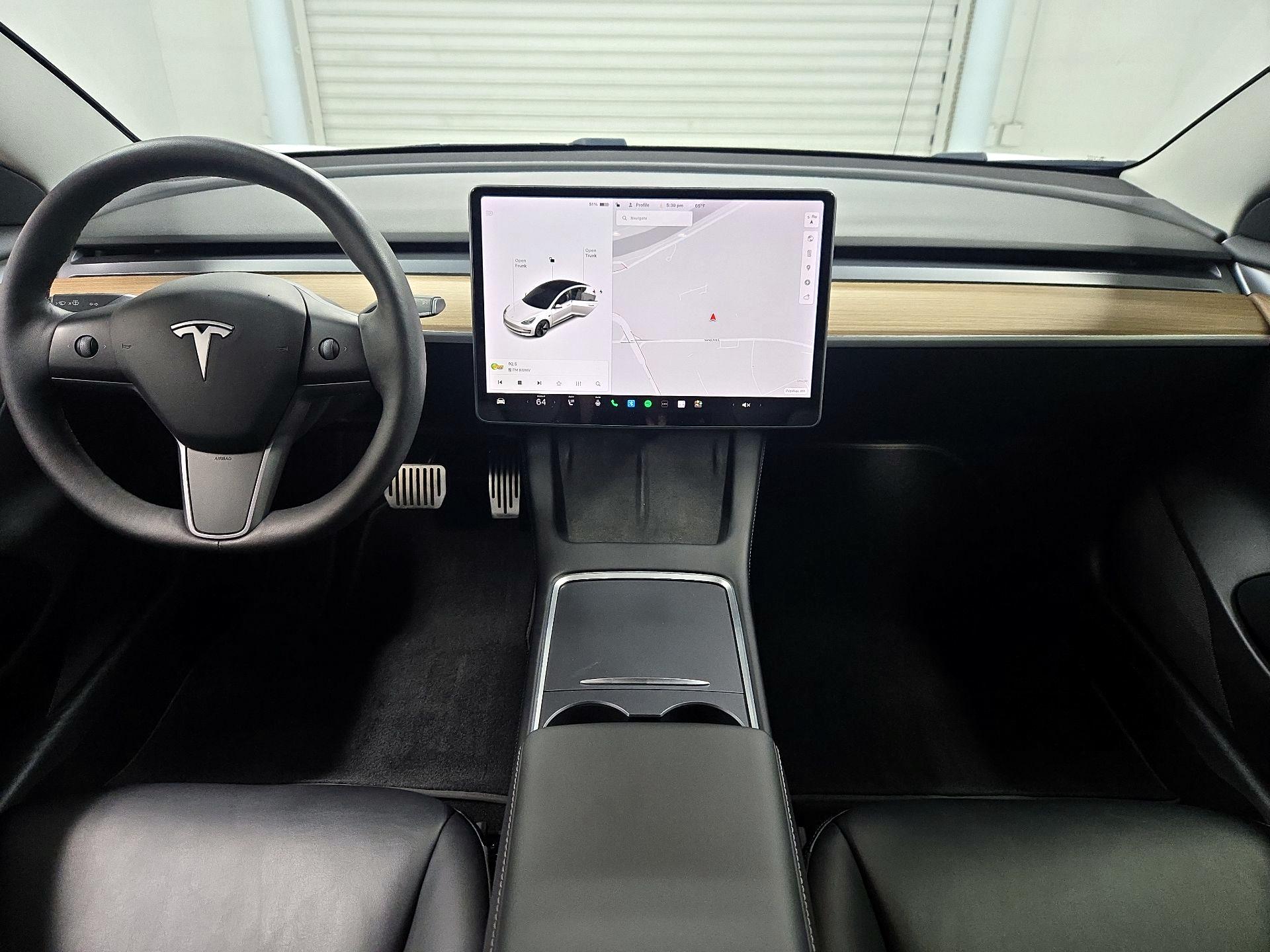 Thumbnail: 2021 Tesla Model 3 - 9