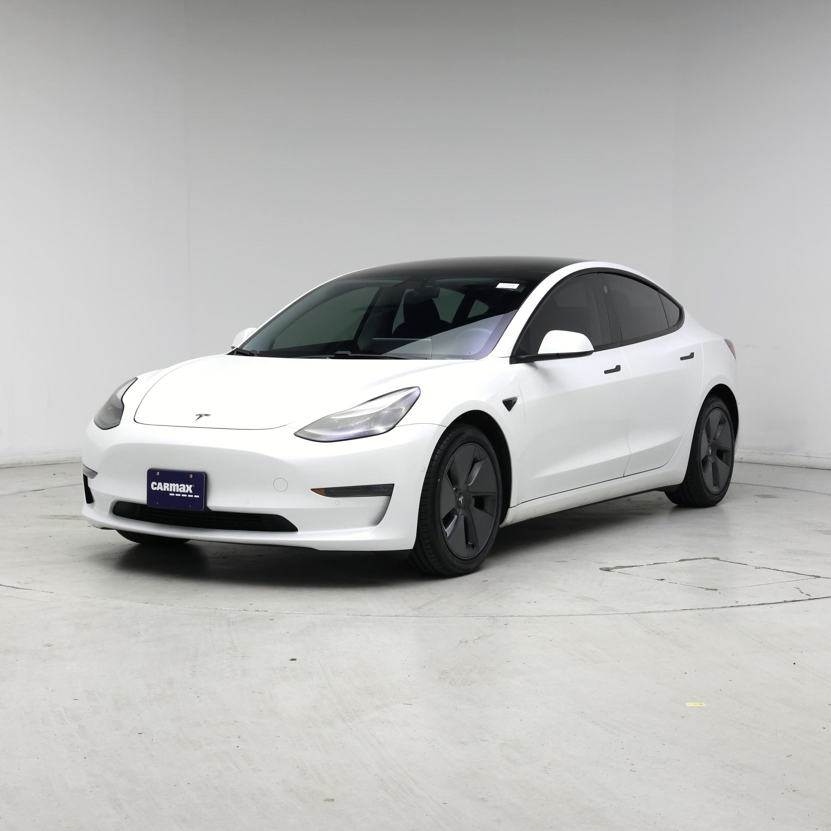 Thumbnail: 2021 Tesla Model 3 - 4