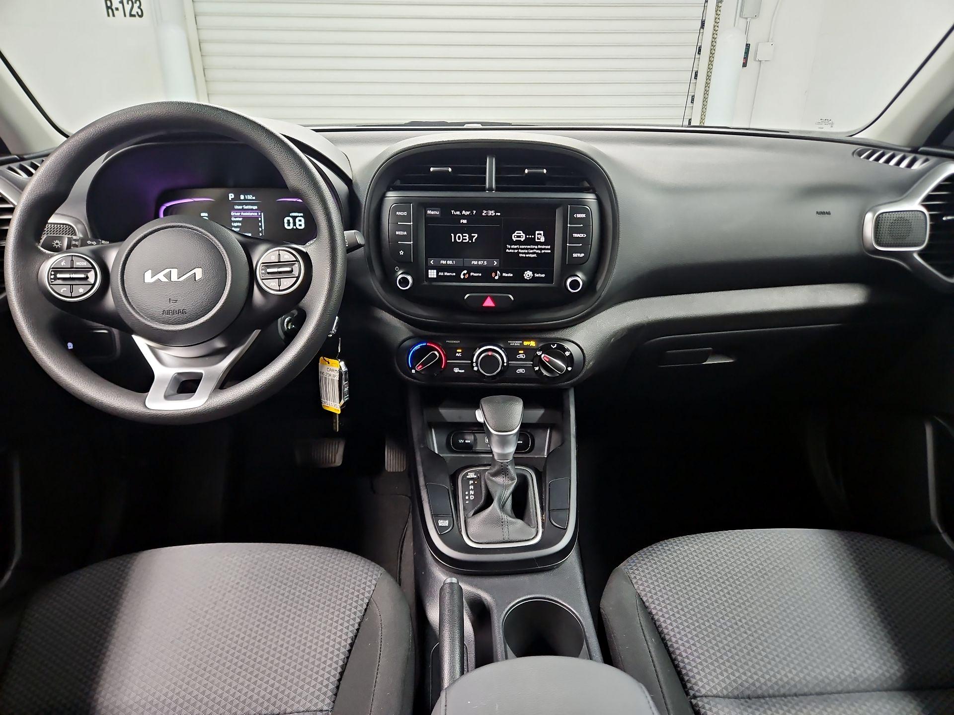 Thumbnail: 2023 Kia Soul - 9