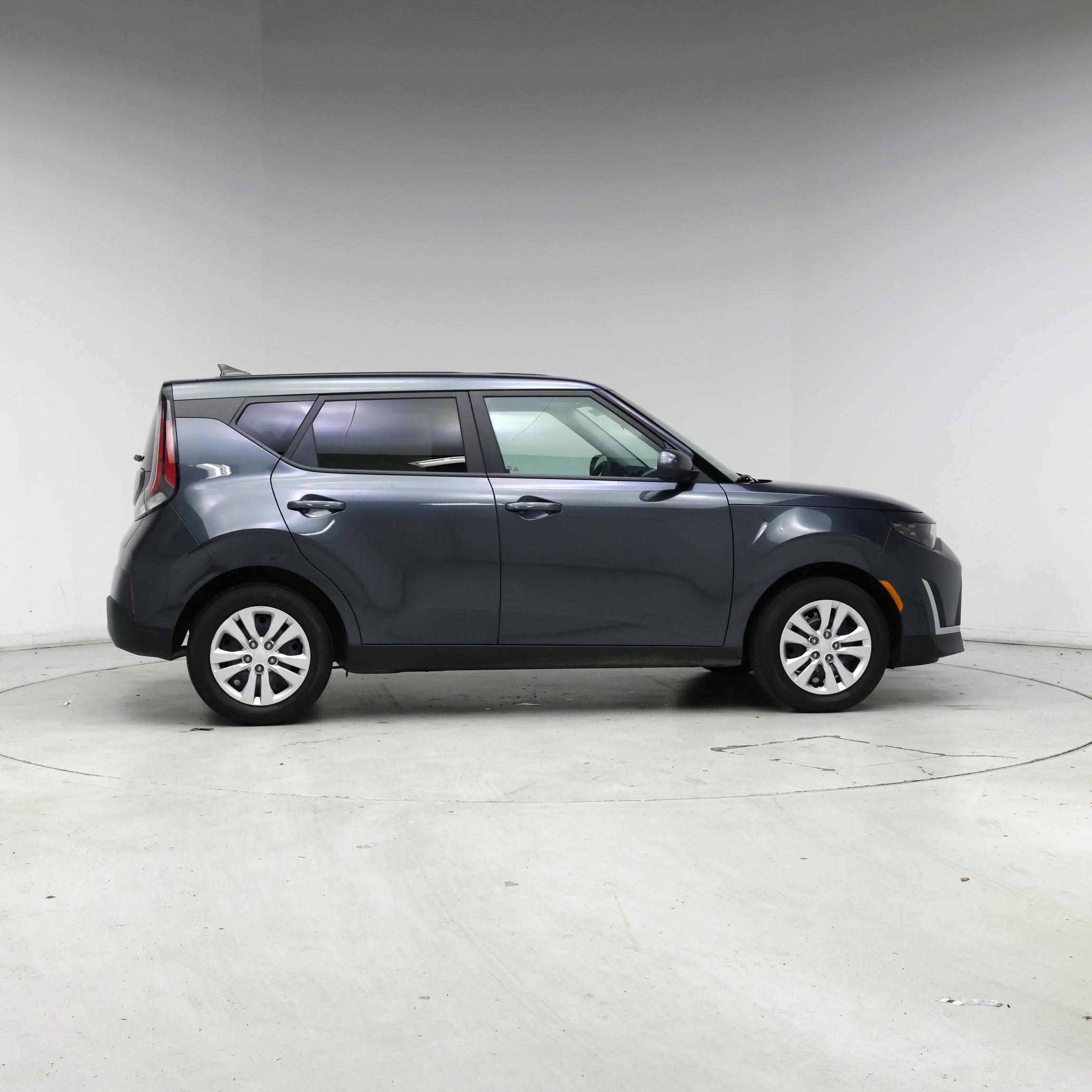 Thumbnail: 2023 Kia Soul - 7