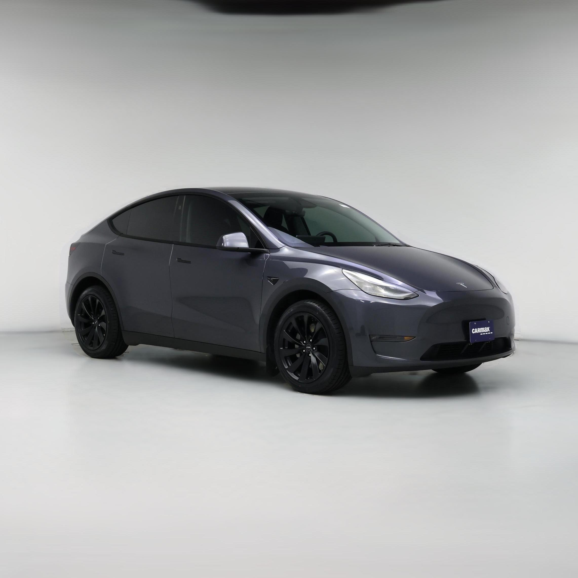 Thumbnail: 2023 Tesla Model Y - 1