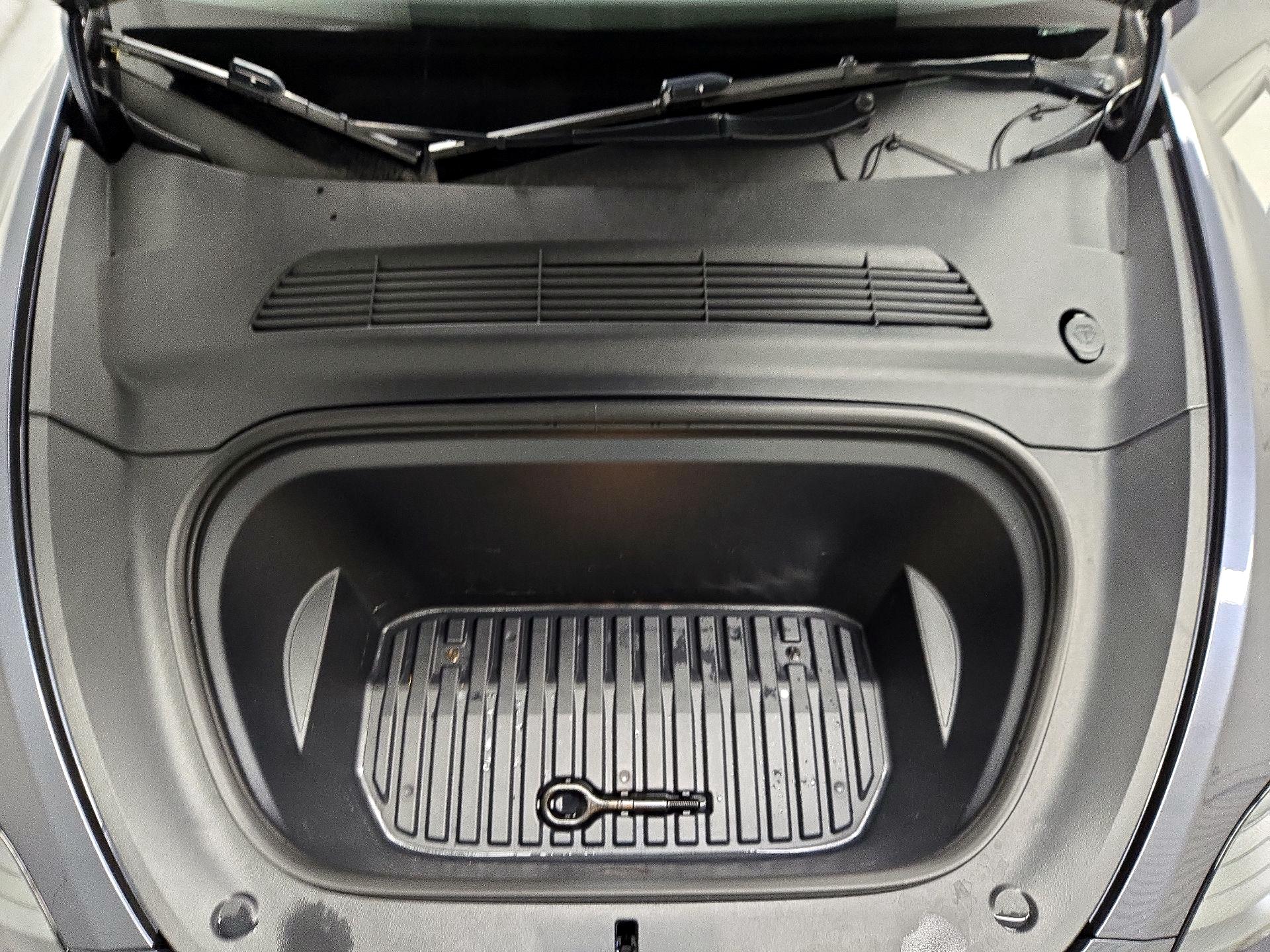 Thumbnail: 2023 Tesla Model Y - 20