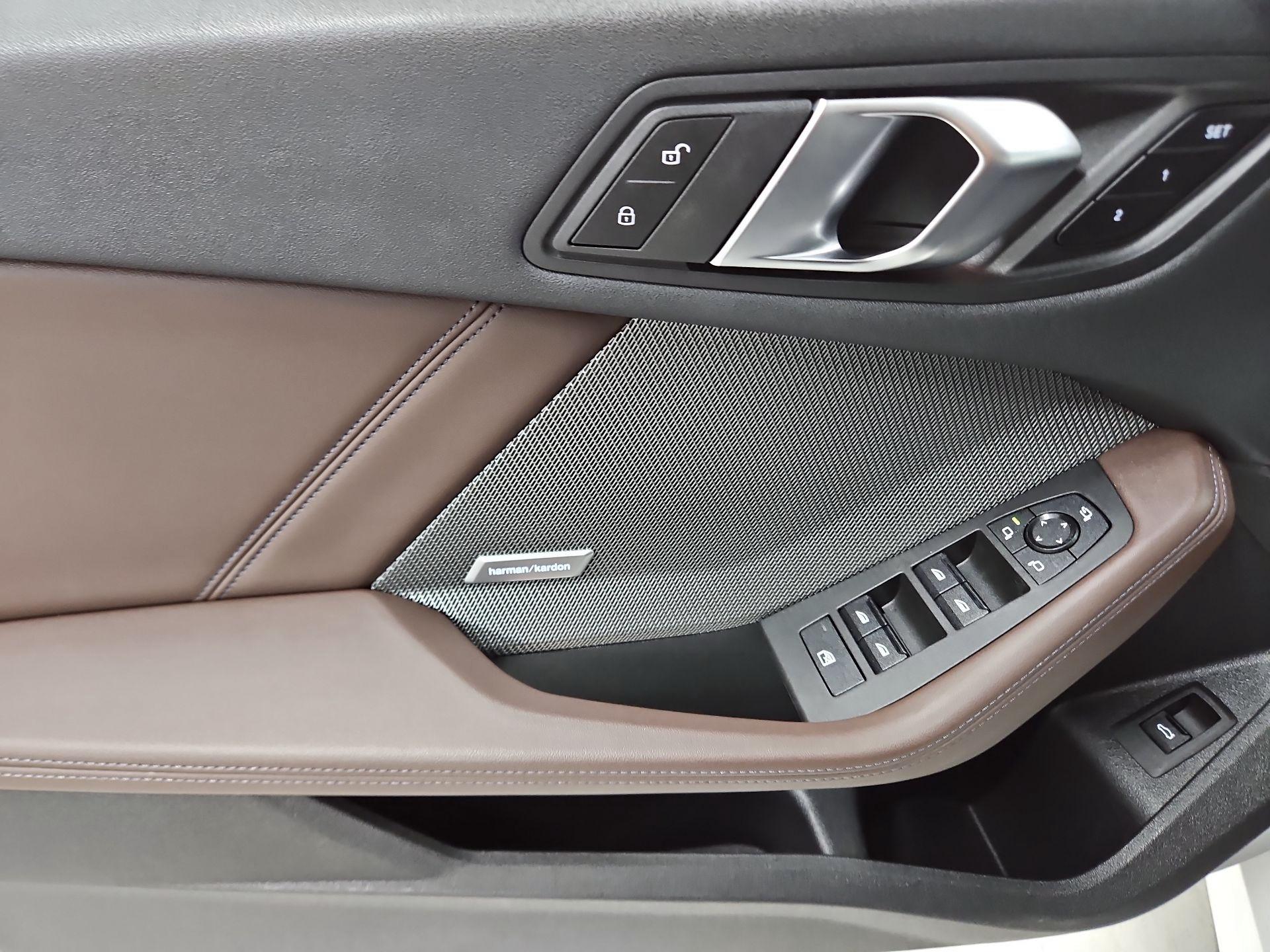 Thumbnail: 2025 BMW 2 Series - 12