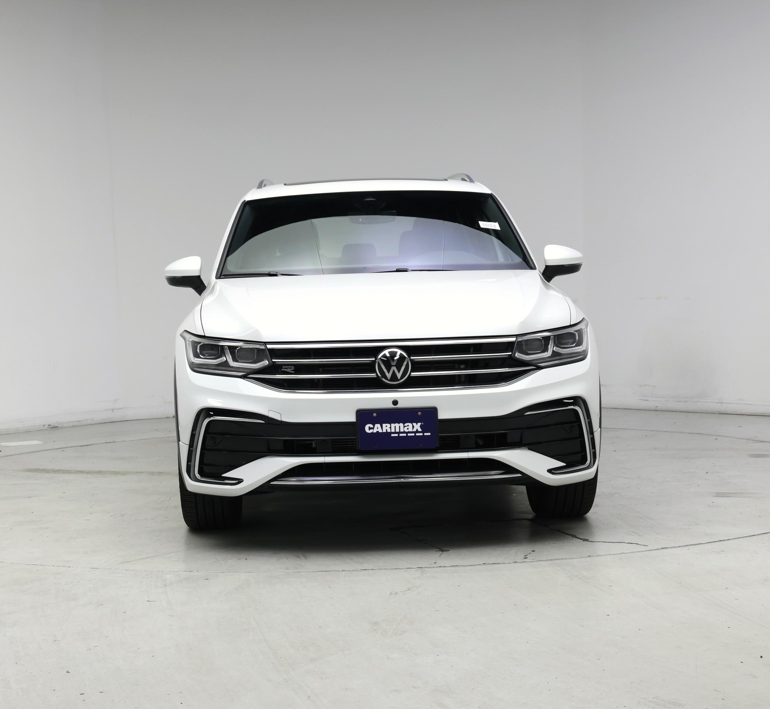 Thumbnail: 2023 Volkswagen Tiguan - 5