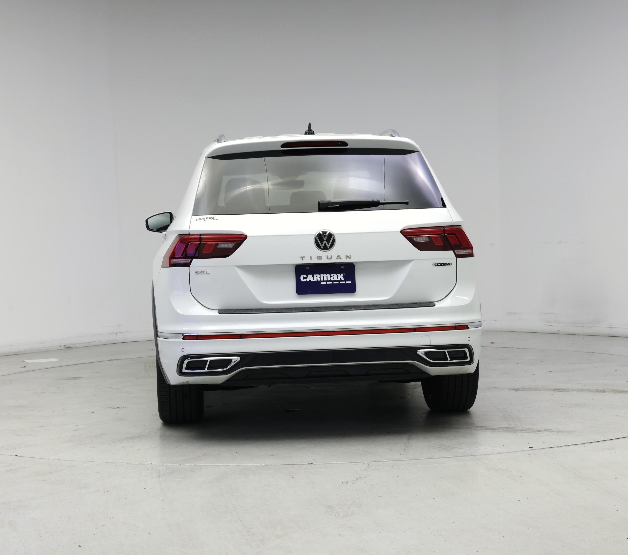 Thumbnail: 2023 Volkswagen Tiguan - 6