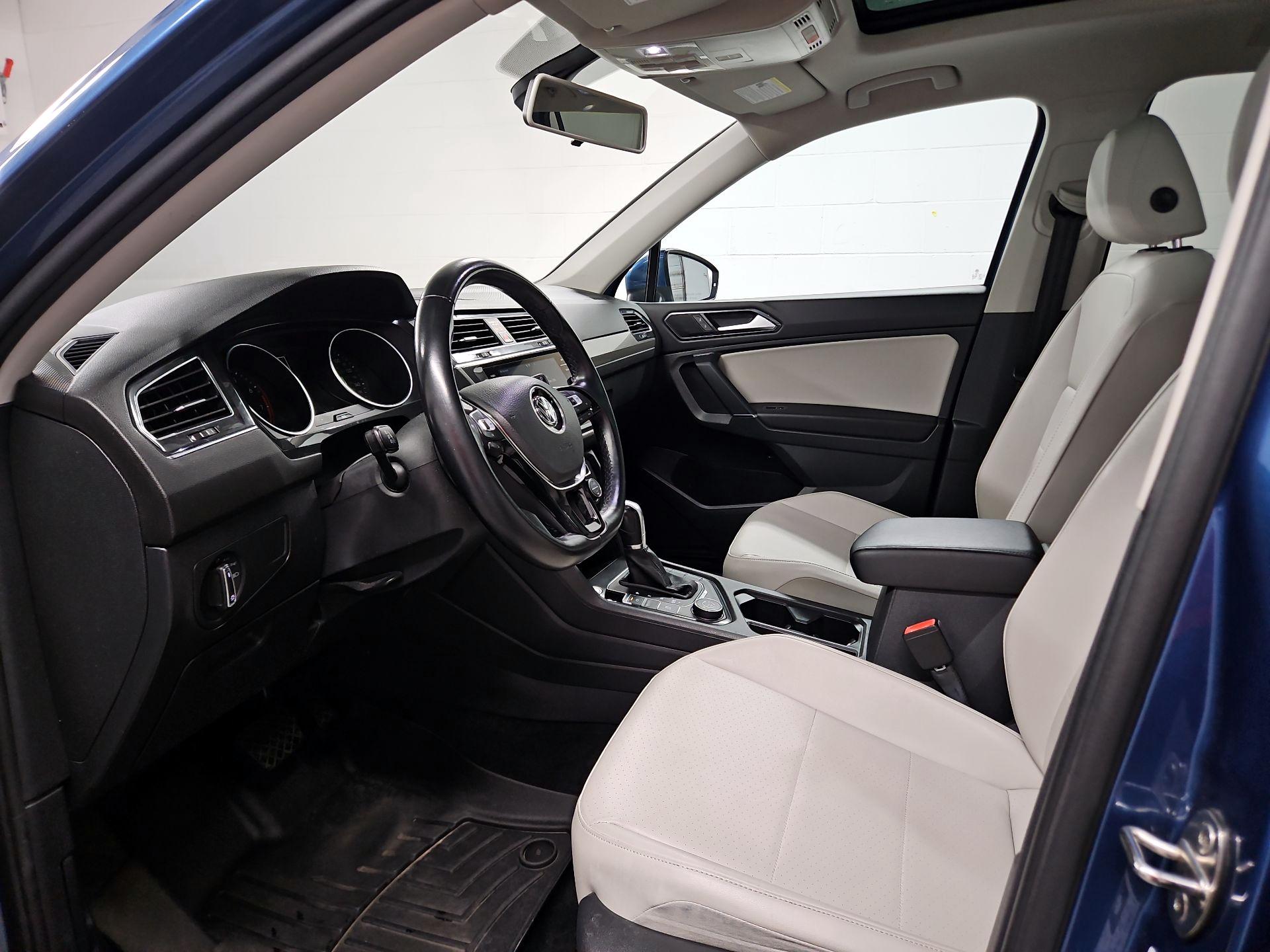 Thumbnail: 2018 Volkswagen Tiguan - 11