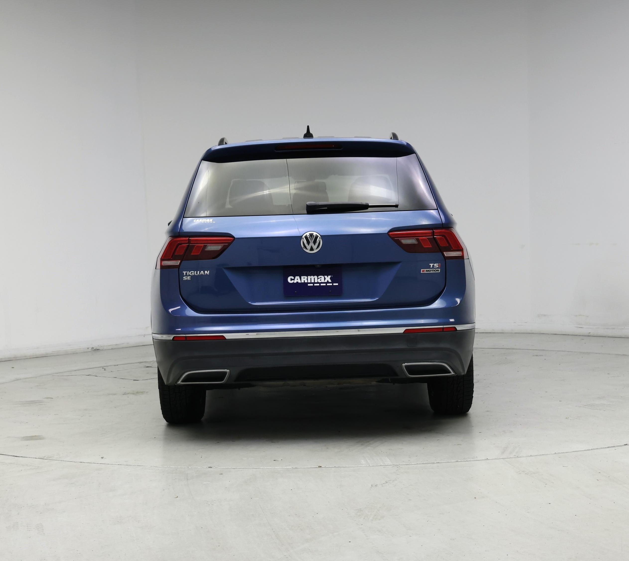 Thumbnail: 2018 Volkswagen Tiguan - 6