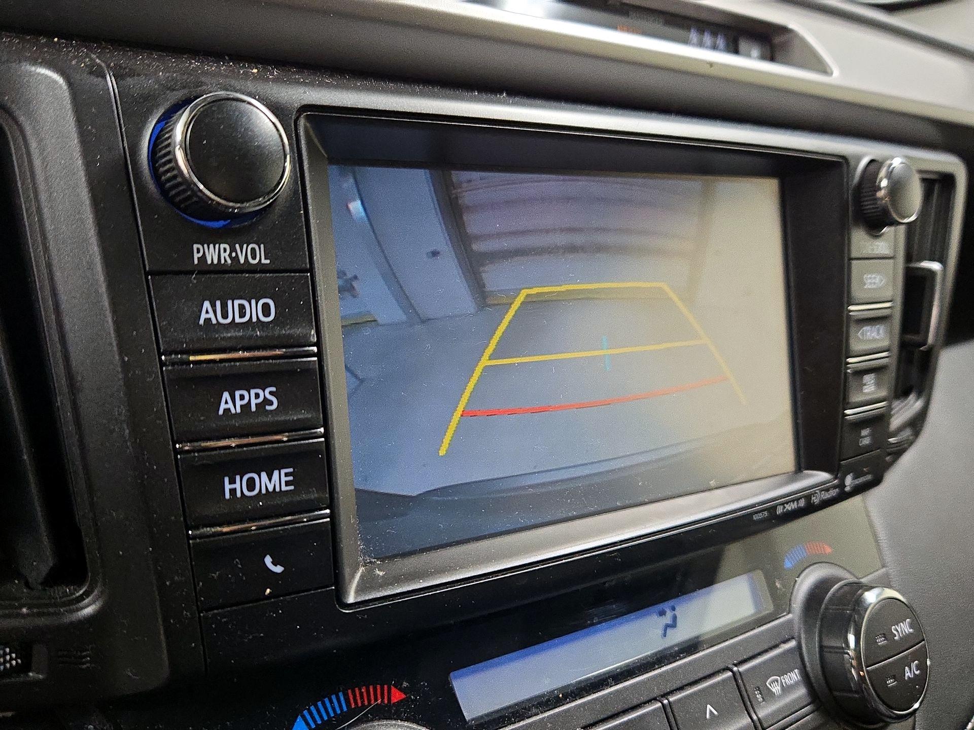 Thumbnail: 2017 Toyota RAV4 - 15