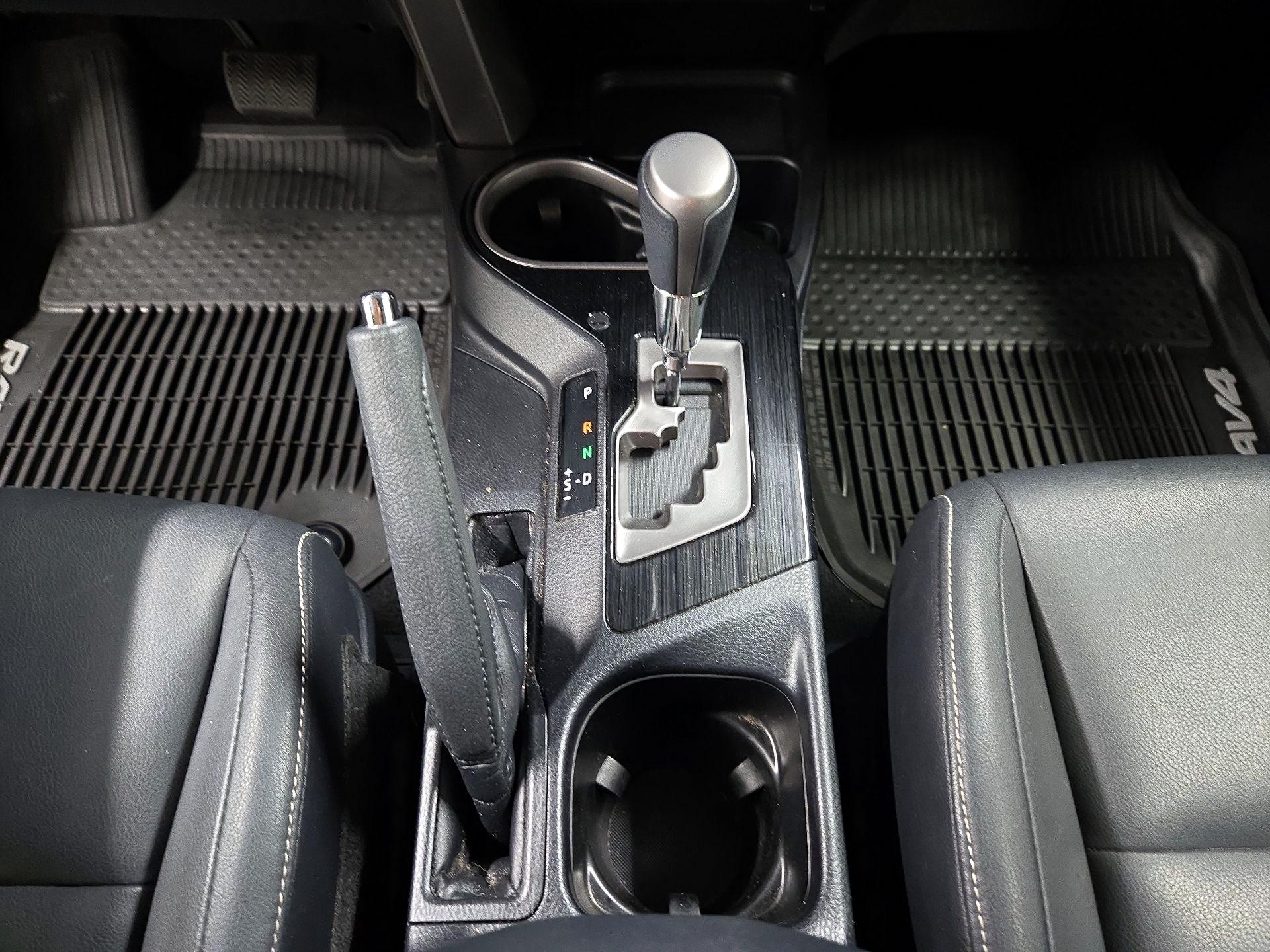 Thumbnail: 2017 Toyota RAV4 - 18