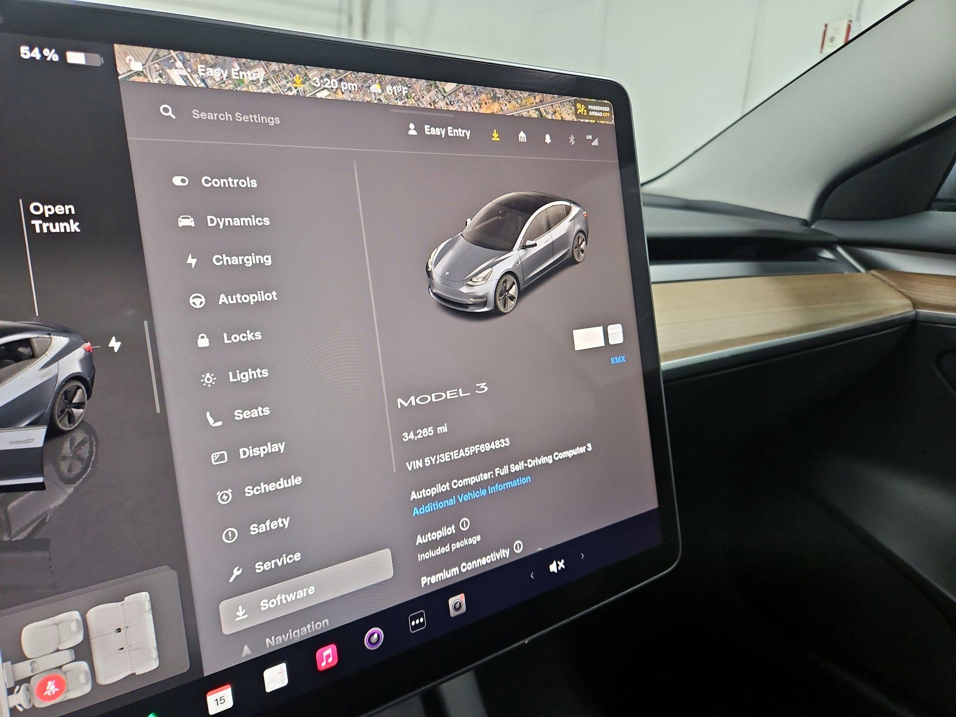 Thumbnail: 2023 Tesla Model 3 - 13