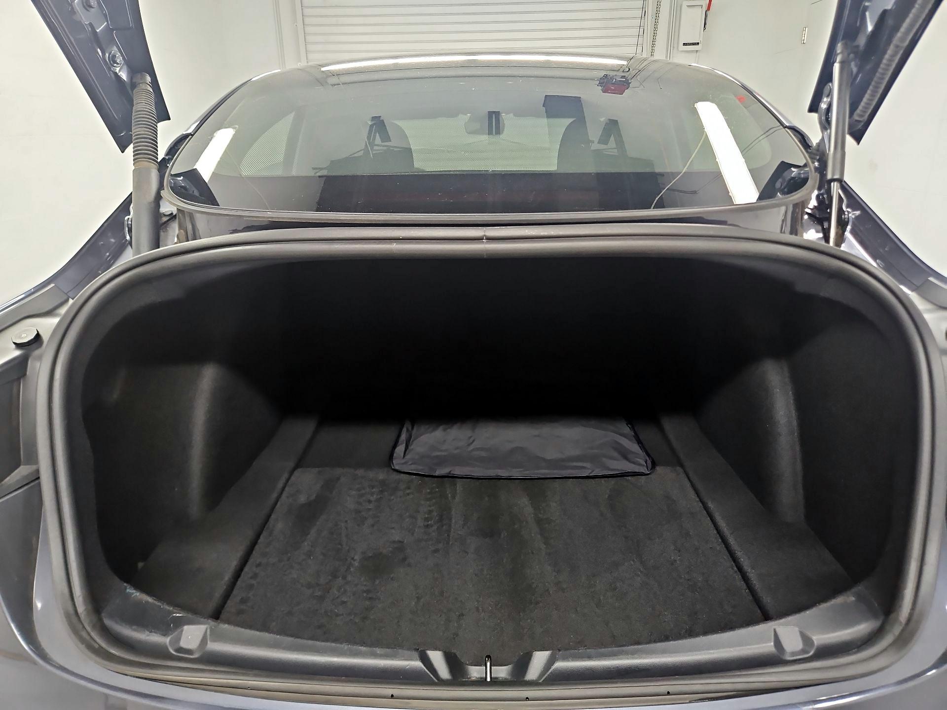 Thumbnail: 2023 Tesla Model 3 - 20