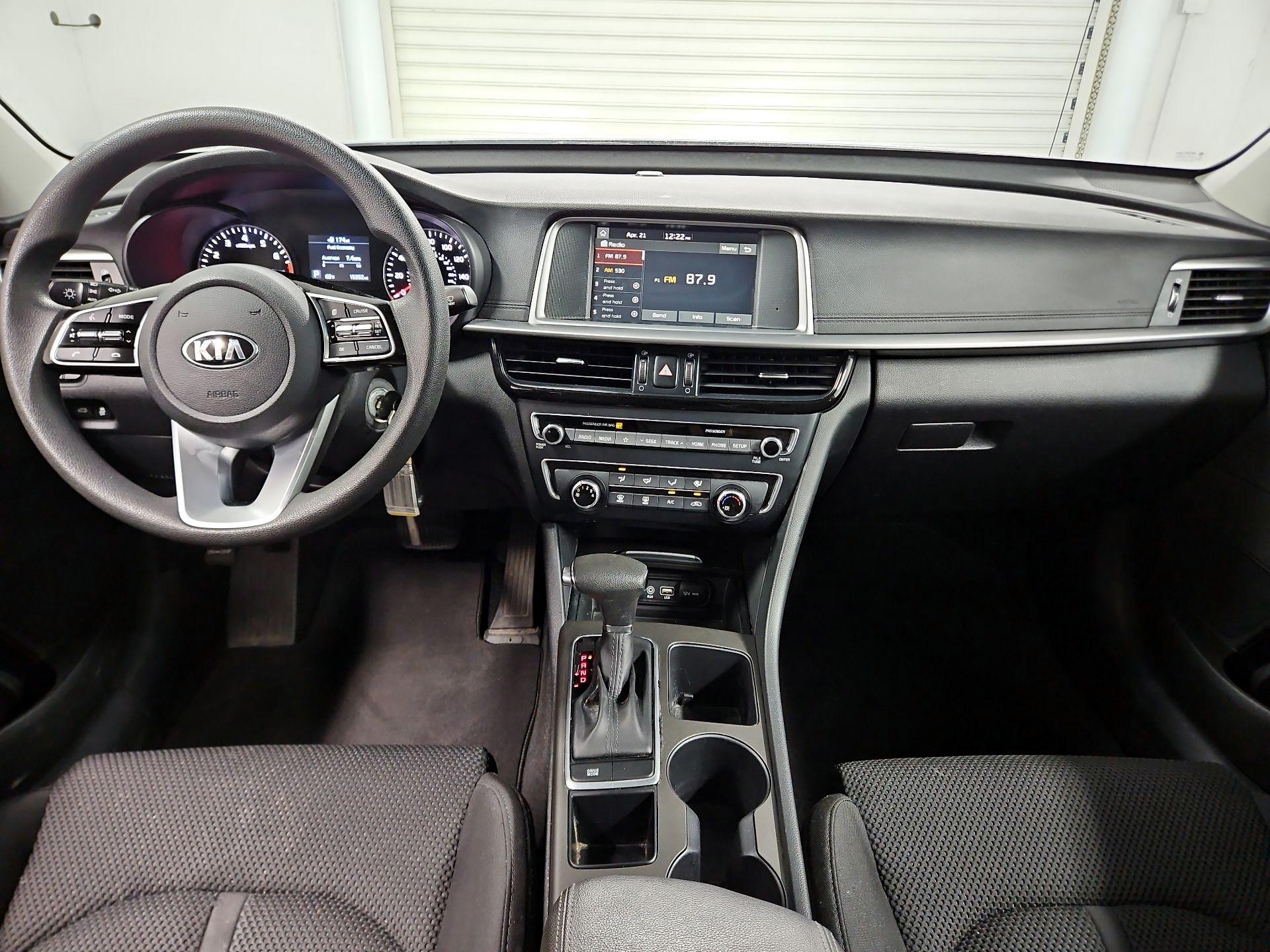 Thumbnail: 2020 Kia Optima - 9