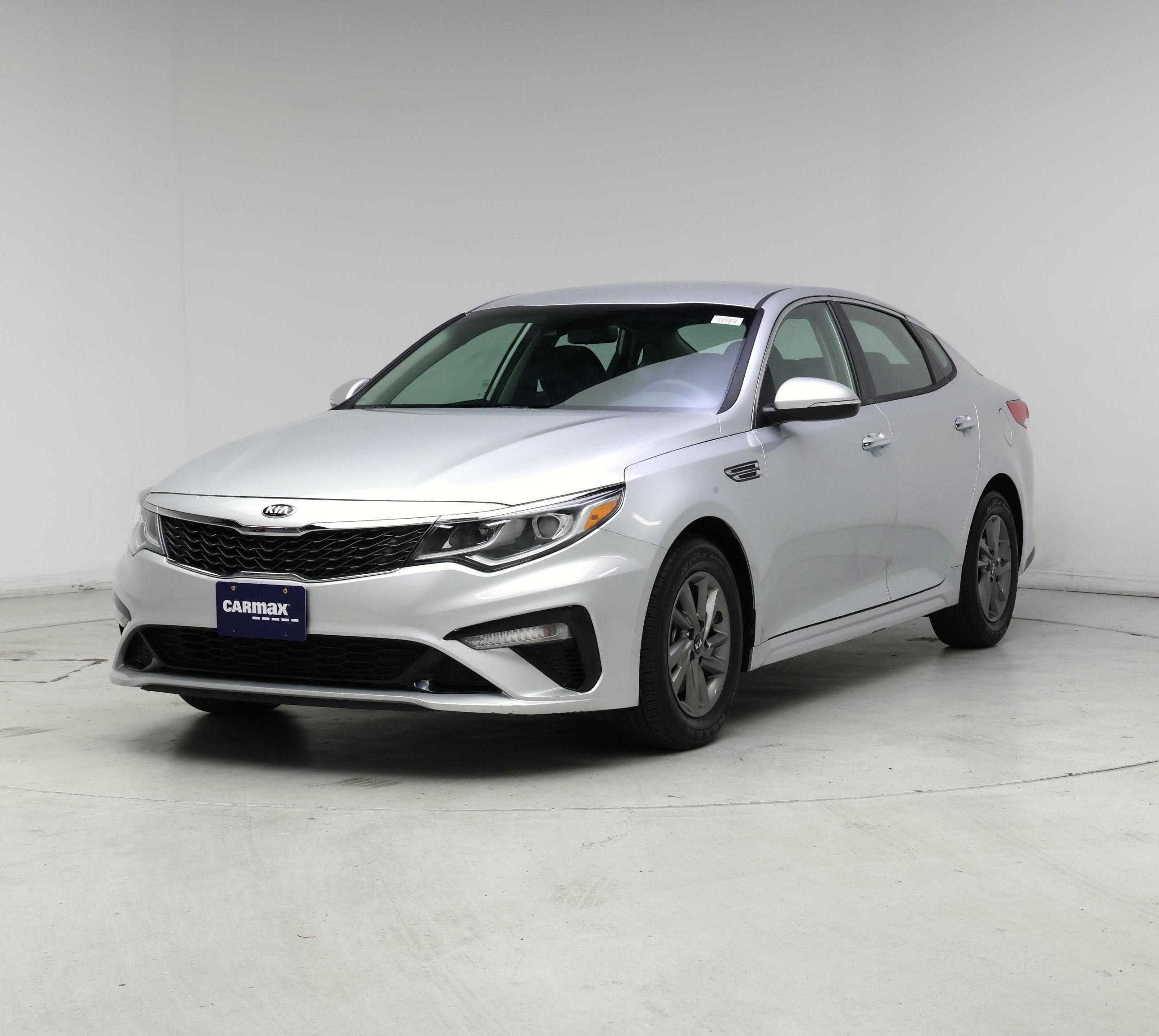 Thumbnail: 2020 Kia Optima - 4