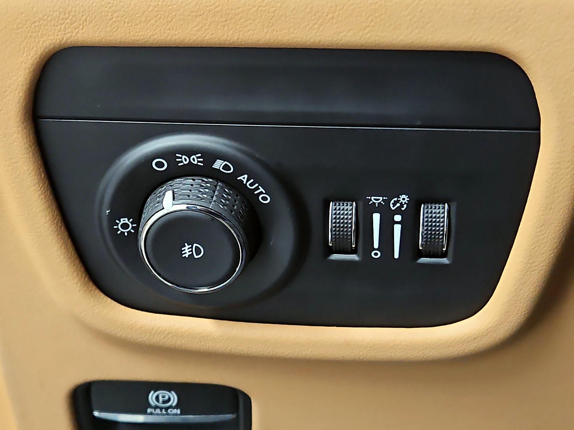 Thumbnail: 2021 Jeep Grand Cherokee L - 13