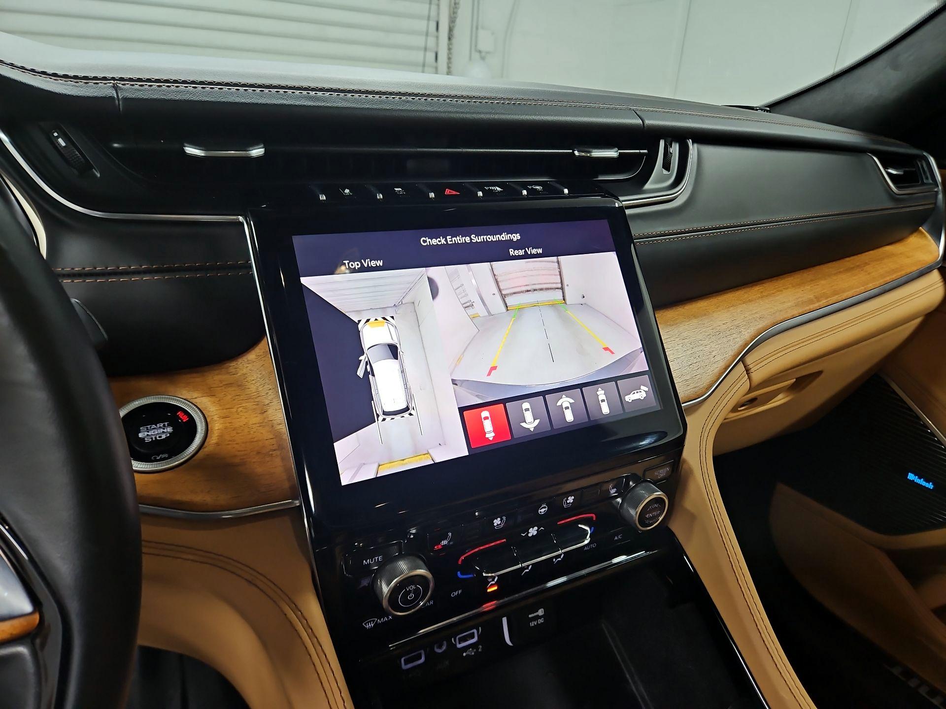 Thumbnail: 2021 Jeep Grand Cherokee L - 15