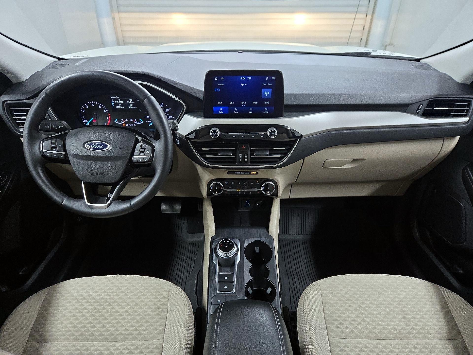 Thumbnail: 2022 Ford Escape - 9