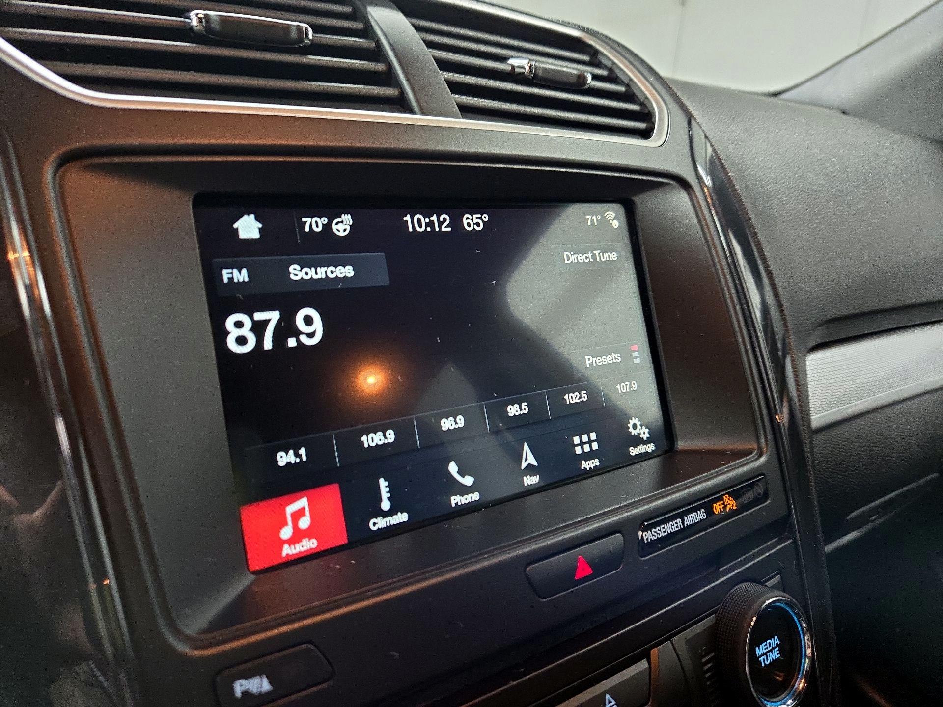 Thumbnail: 2017 Ford Explorer - 16