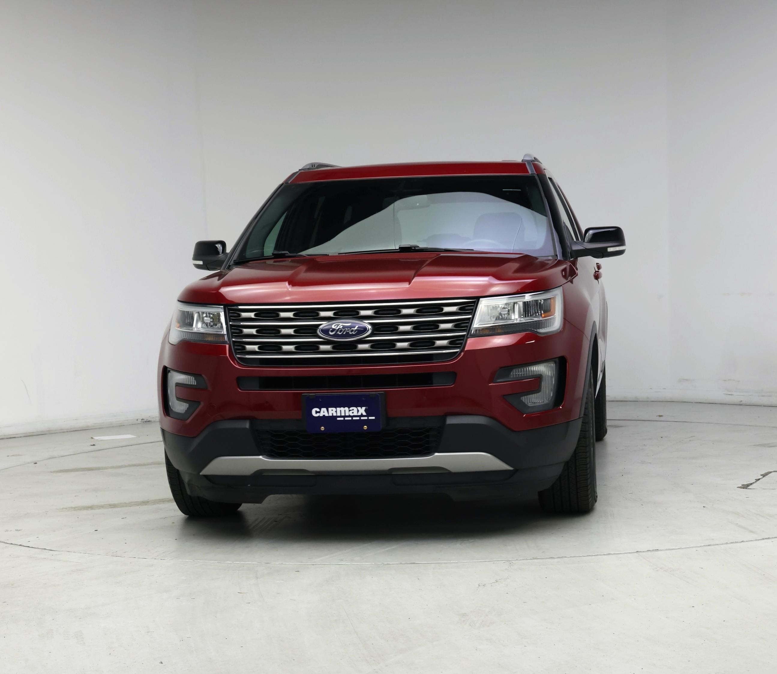 Thumbnail: 2017 Ford Explorer - 5