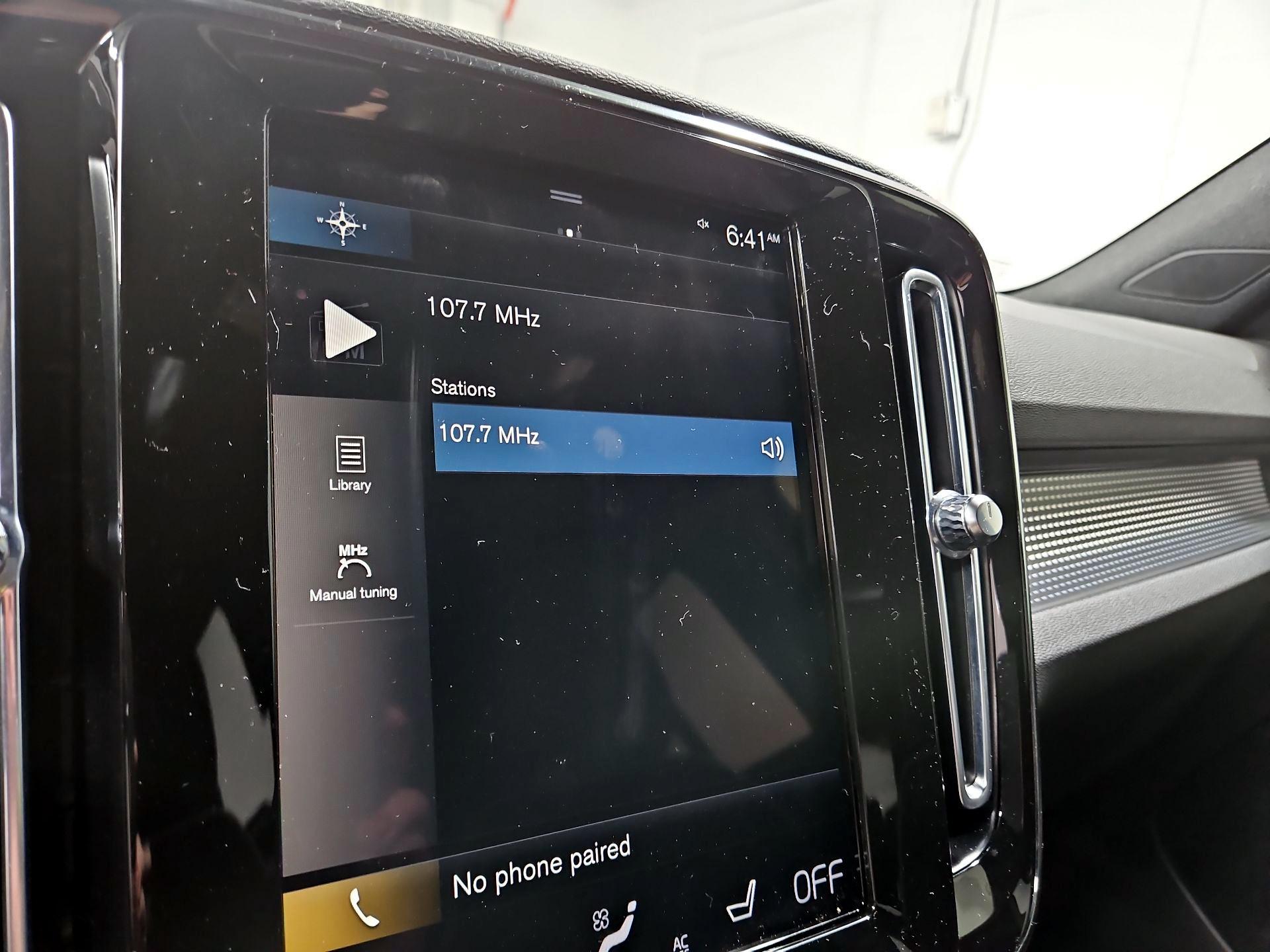 Thumbnail: 2021 Volvo XC40 - 15