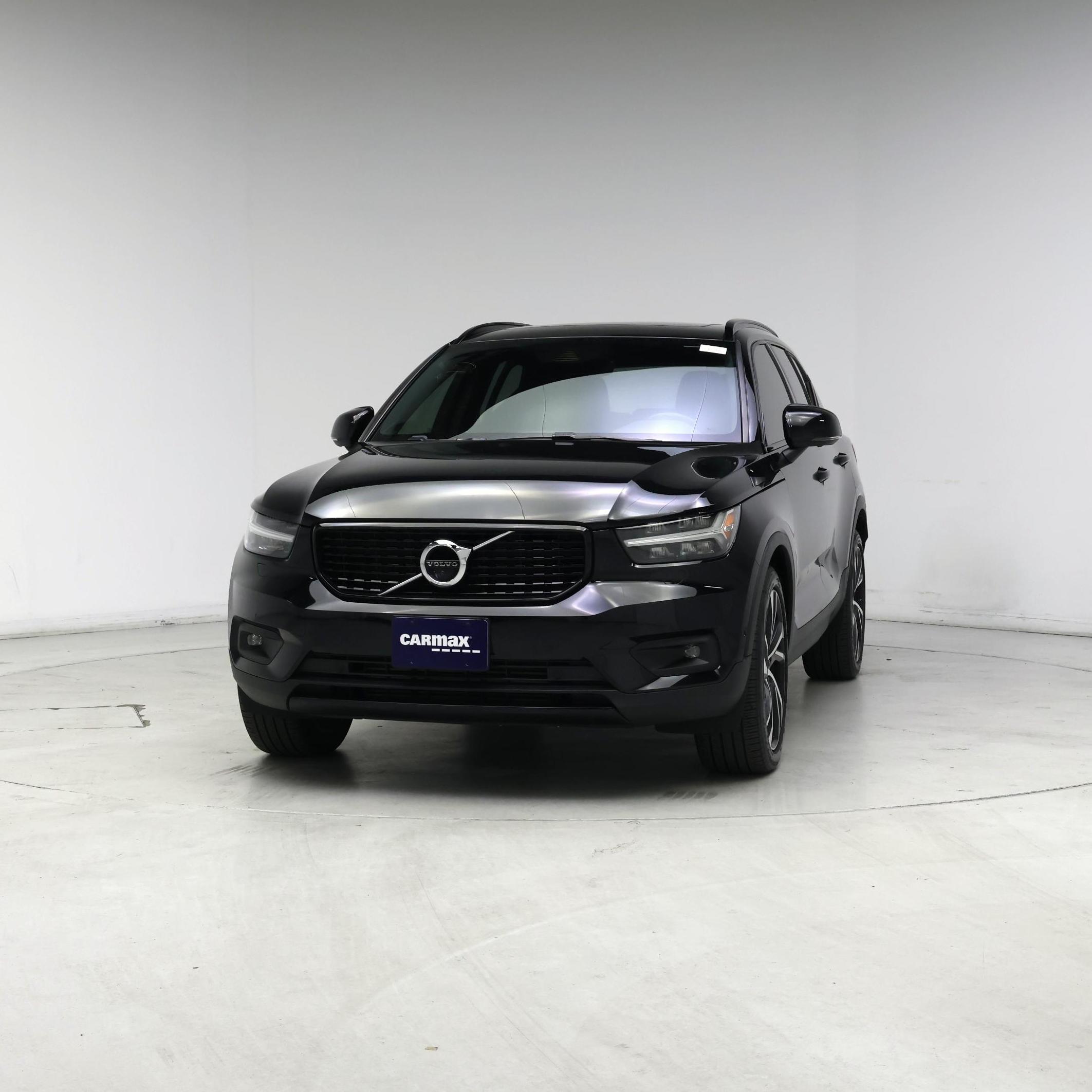 Thumbnail: 2021 Volvo XC40 - 4