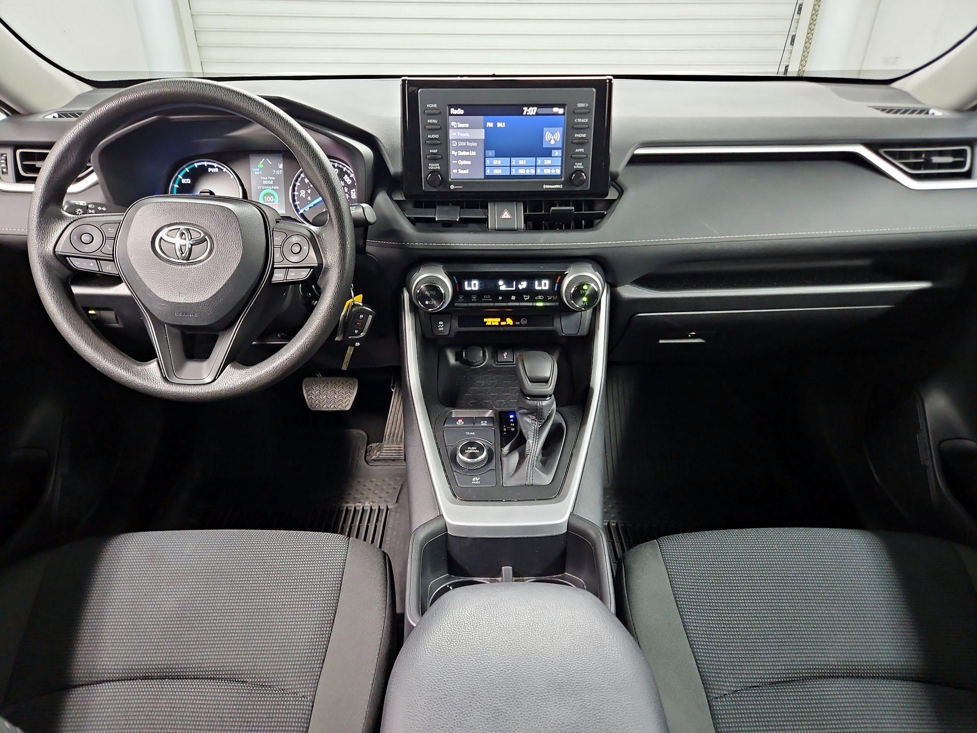 Thumbnail: 2022 Toyota RAV4 - 9