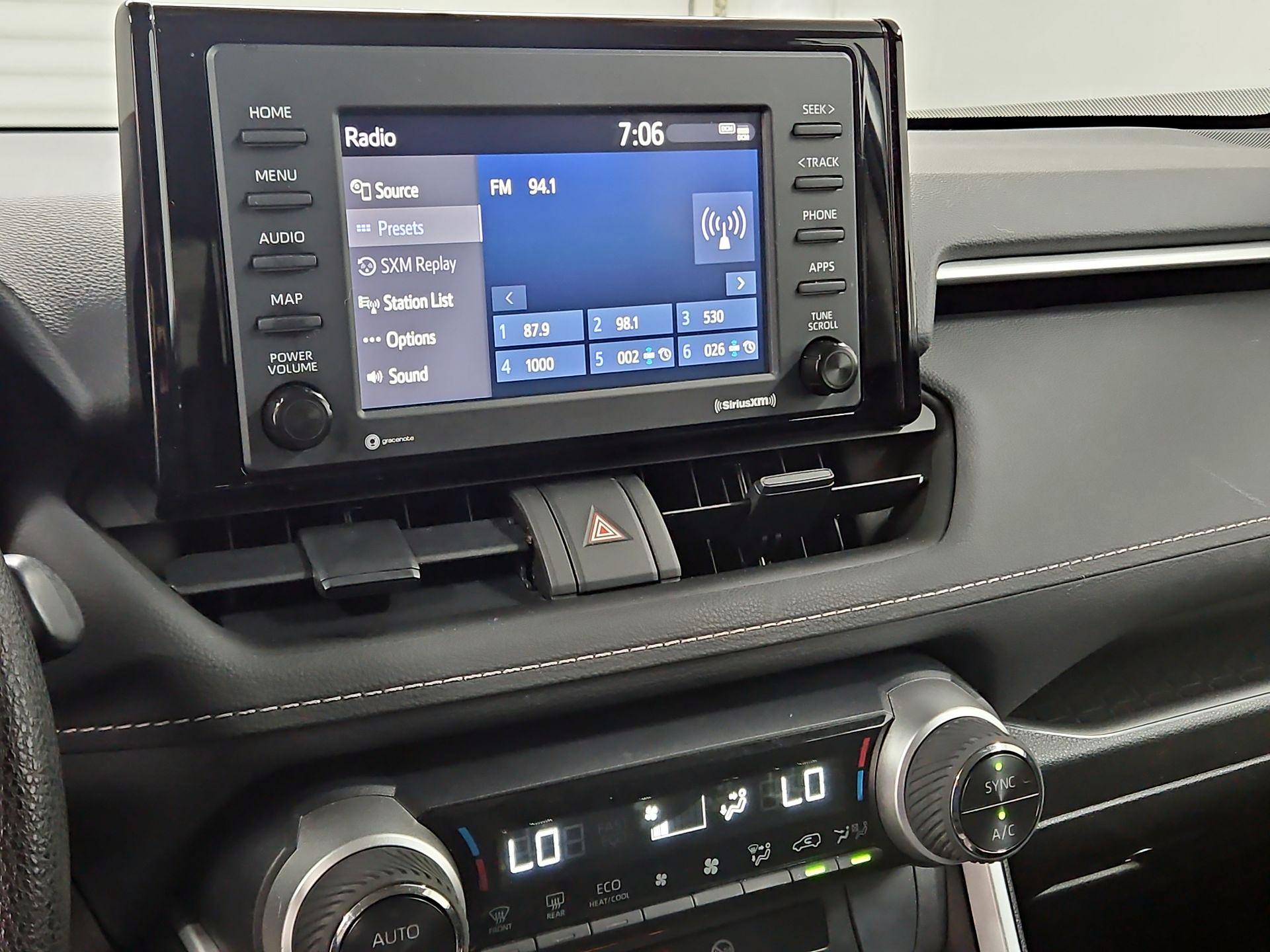 Thumbnail: 2022 Toyota RAV4 - 15