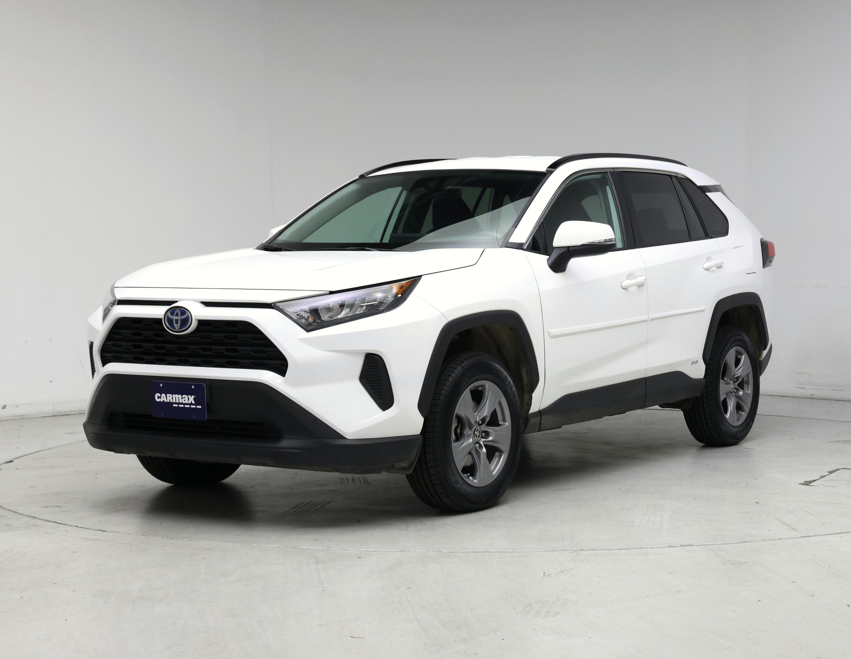 Thumbnail: 2022 Toyota RAV4 - 4