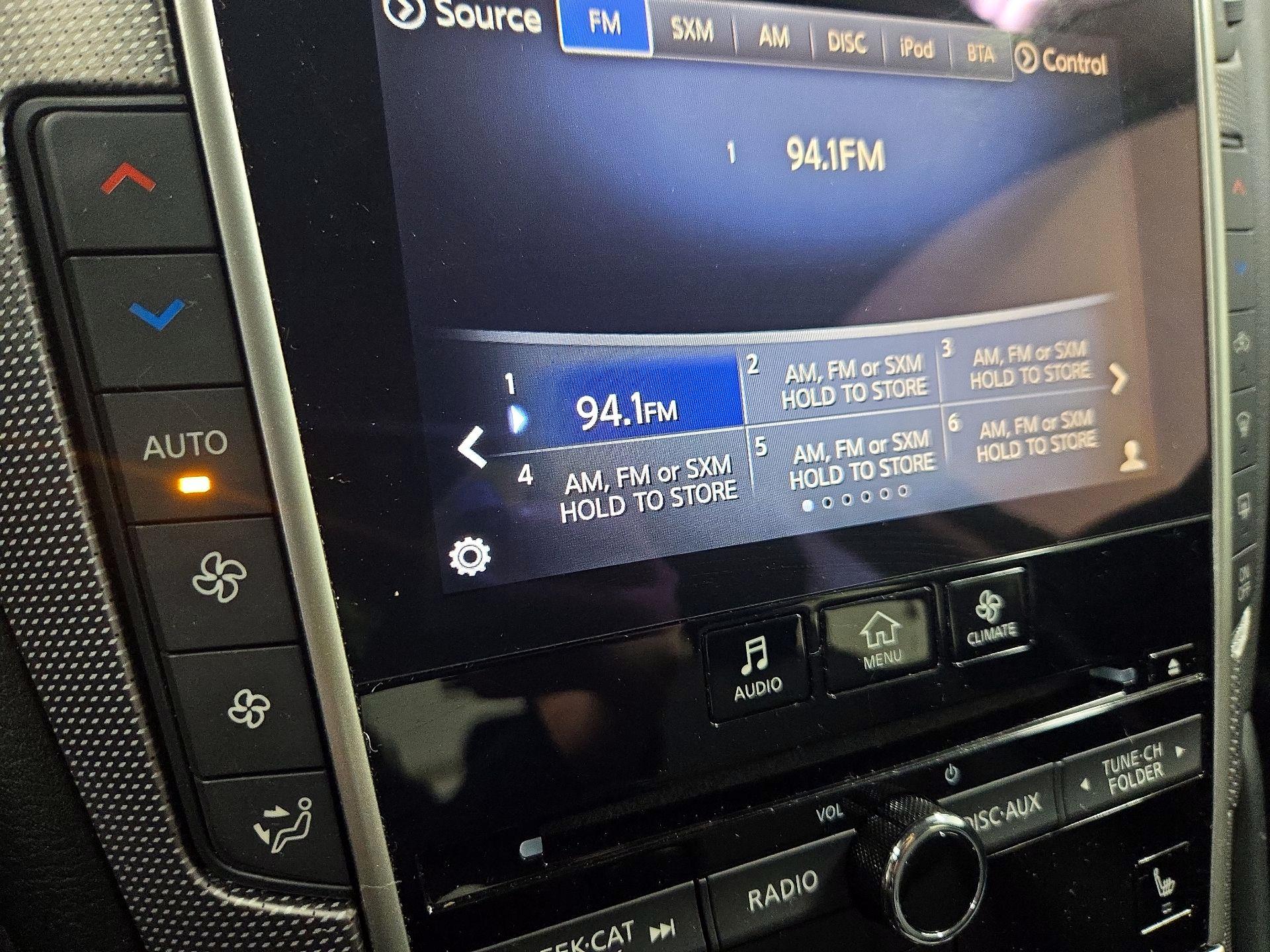 Thumbnail: 2016 INFINITI Q50 - 17