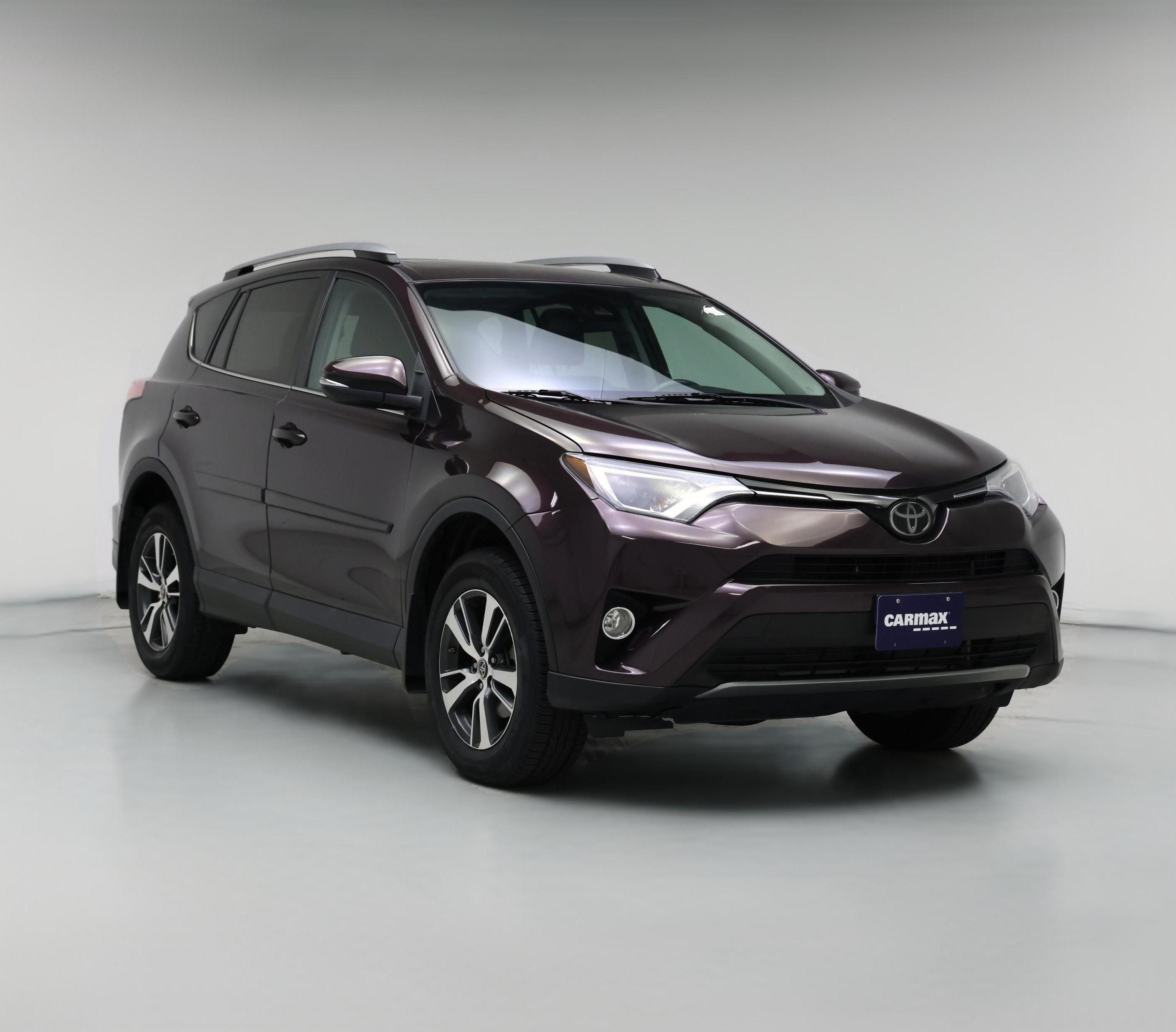Thumbnail: 2017 Toyota RAV4 - 1