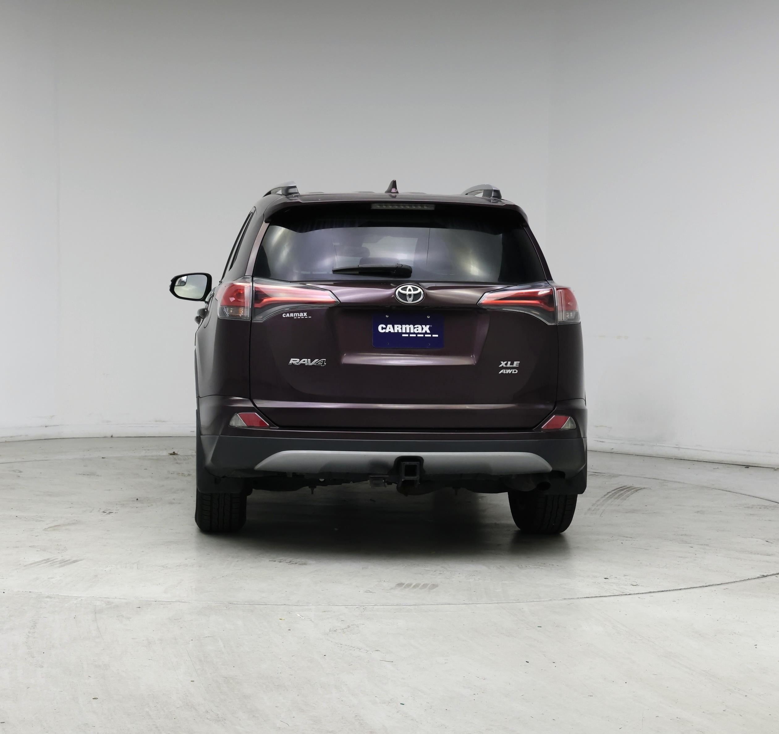 Thumbnail: 2017 Toyota RAV4 - 6