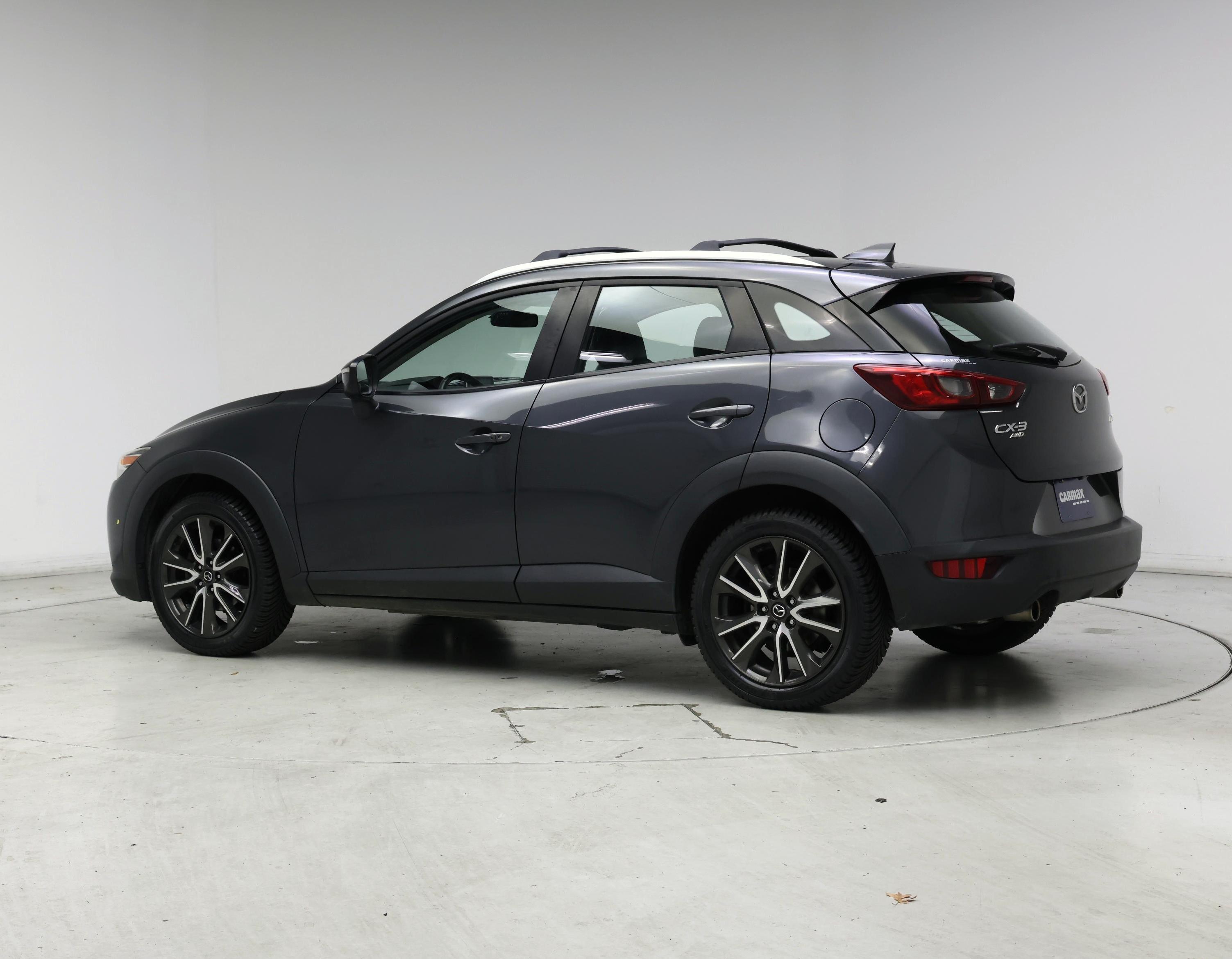 Thumbnail: 2017 Mazda CX-3 - 4