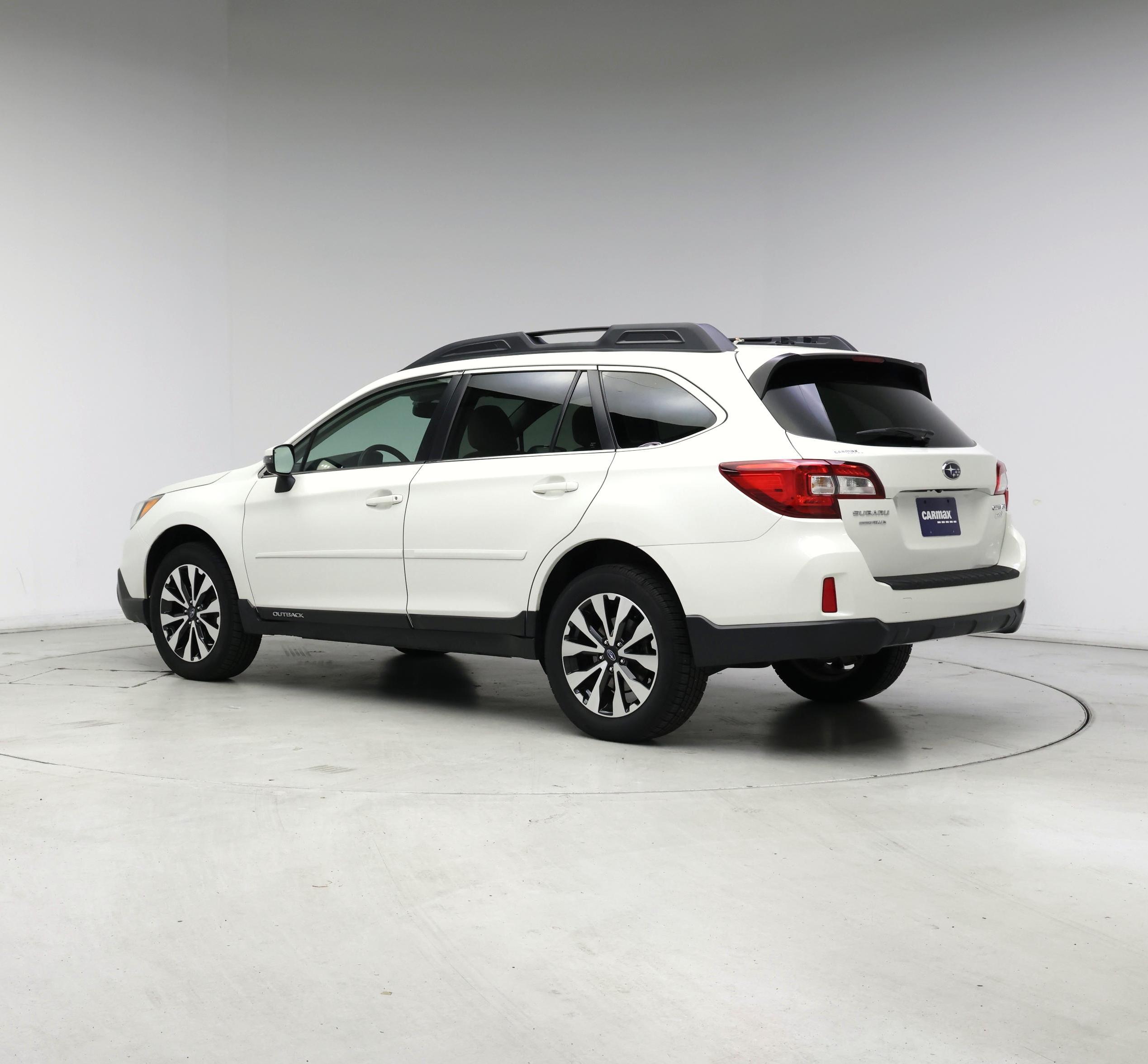 Thumbnail: 2015 Subaru Outback - 2