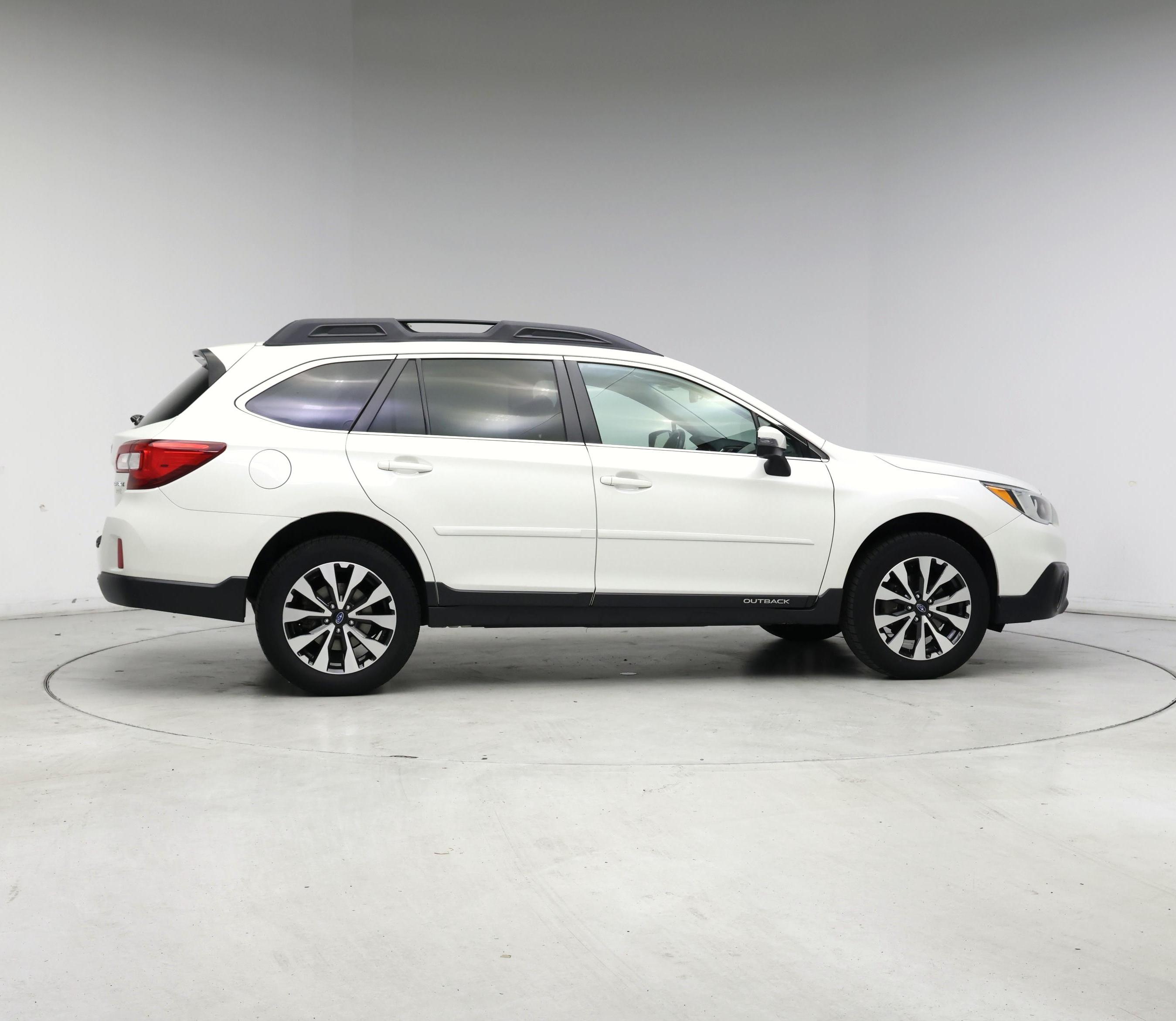 Thumbnail: 2015 Subaru Outback - 7