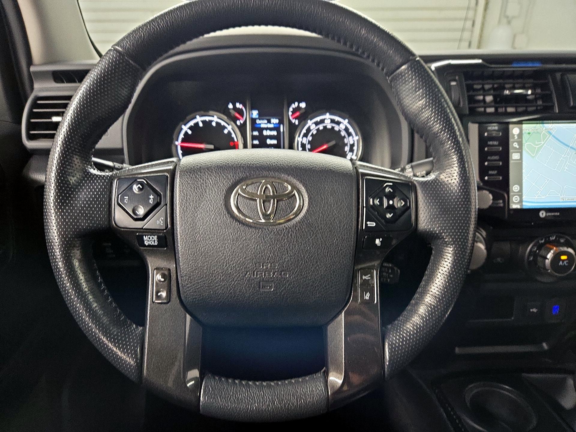 Thumbnail: 2023 Toyota 4Runner - 10