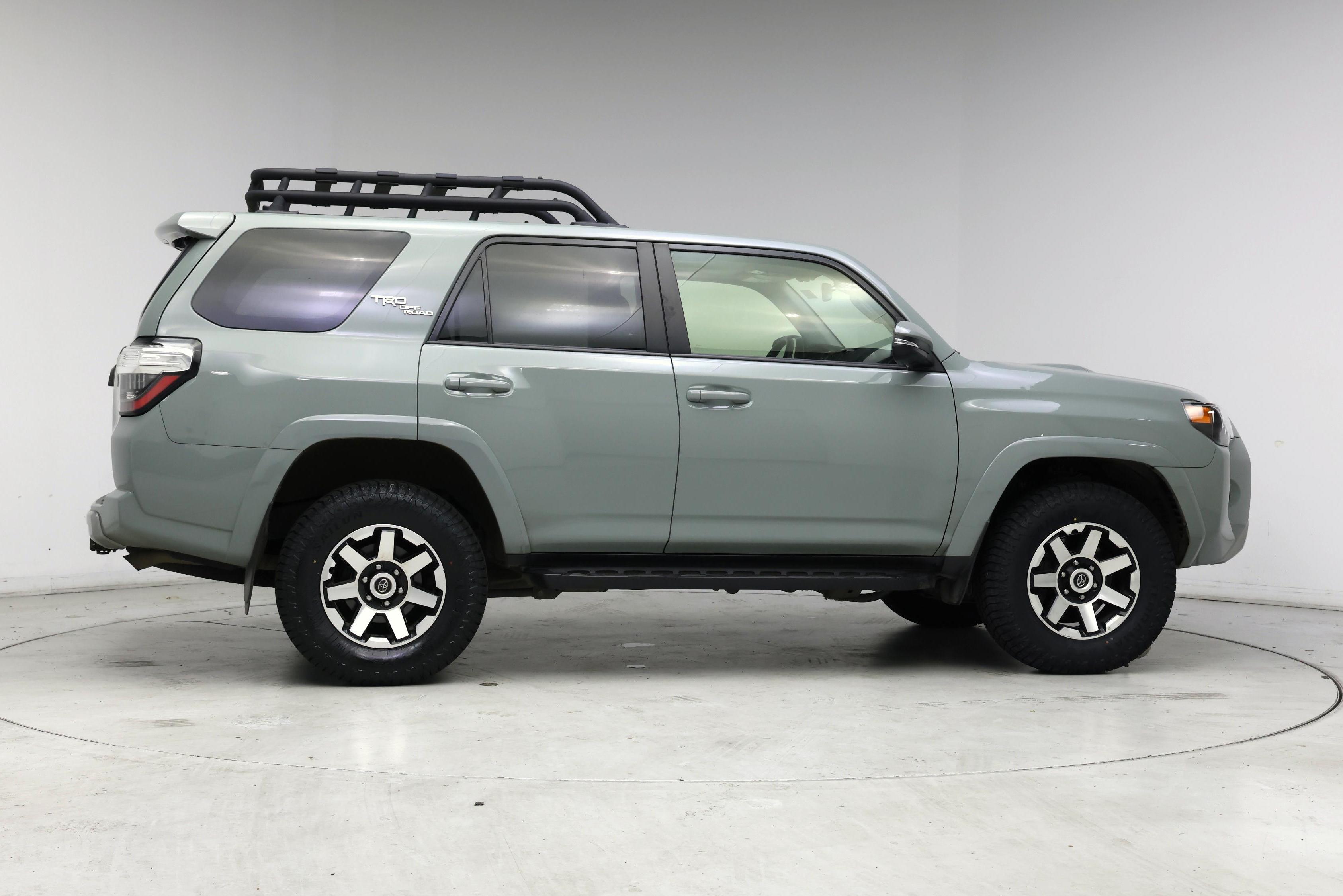 Thumbnail: 2023 Toyota 4Runner - 7