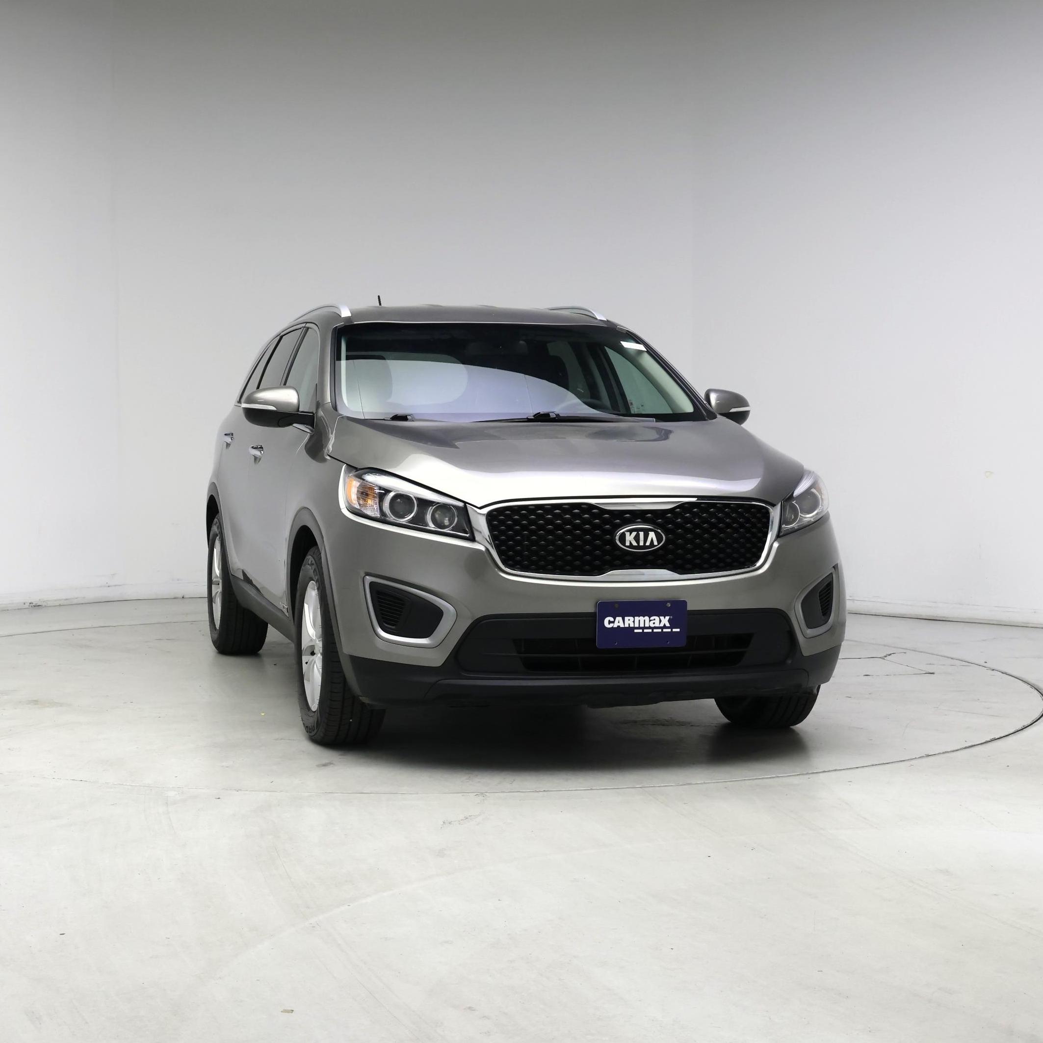Thumbnail: 2016 Kia Sorento - 5