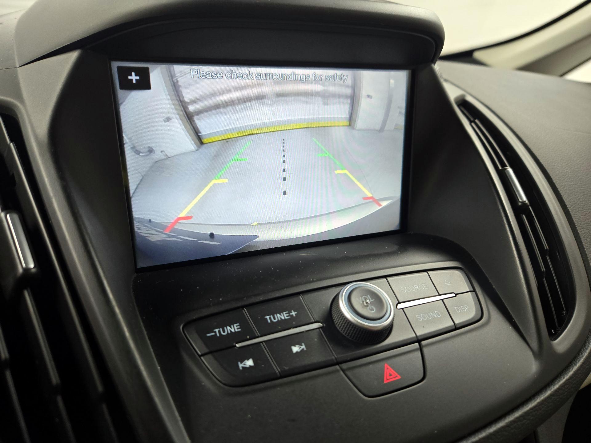 Thumbnail: 2017 Ford C-Max - 15