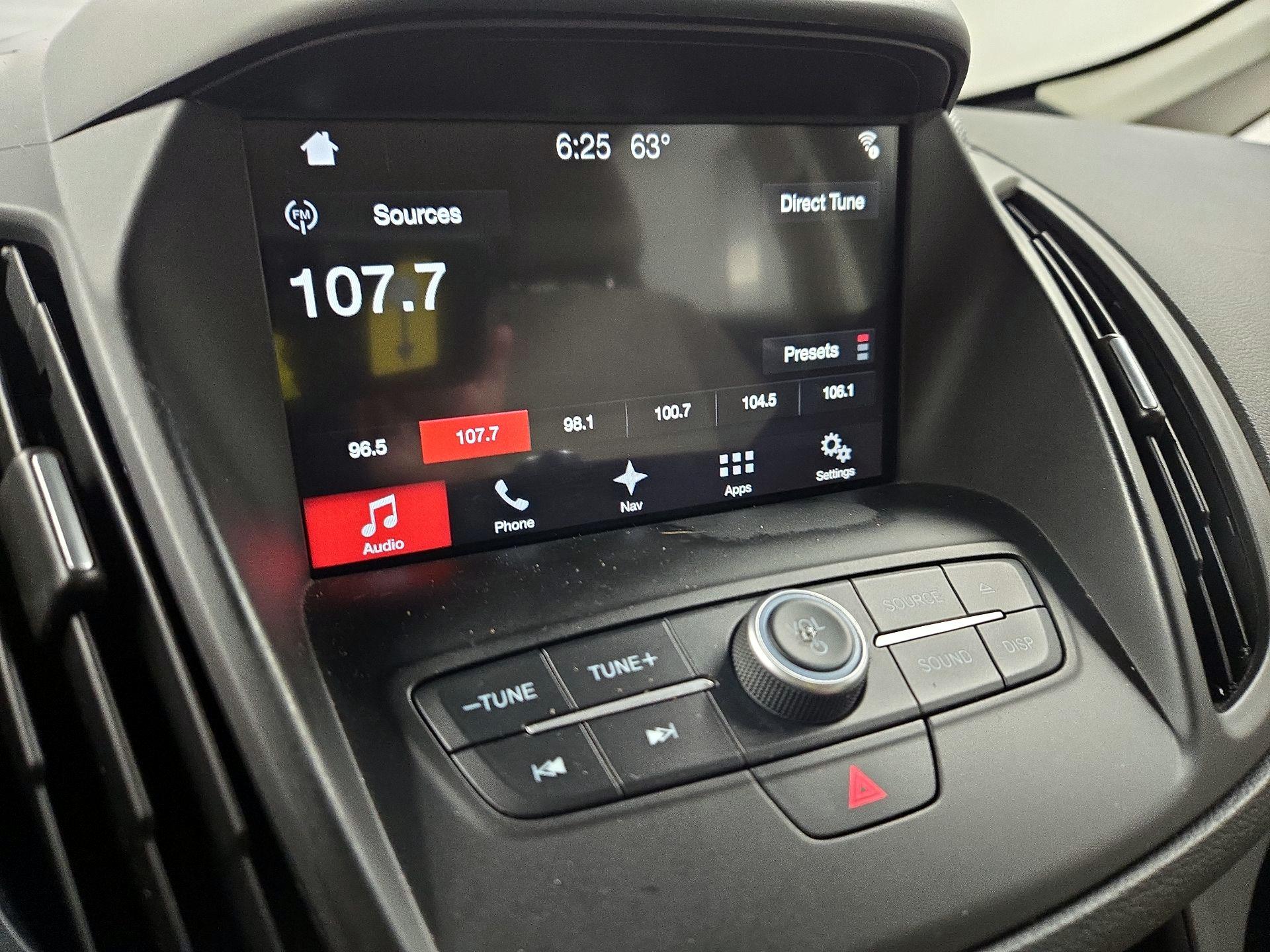 Thumbnail: 2017 Ford C-Max - 16