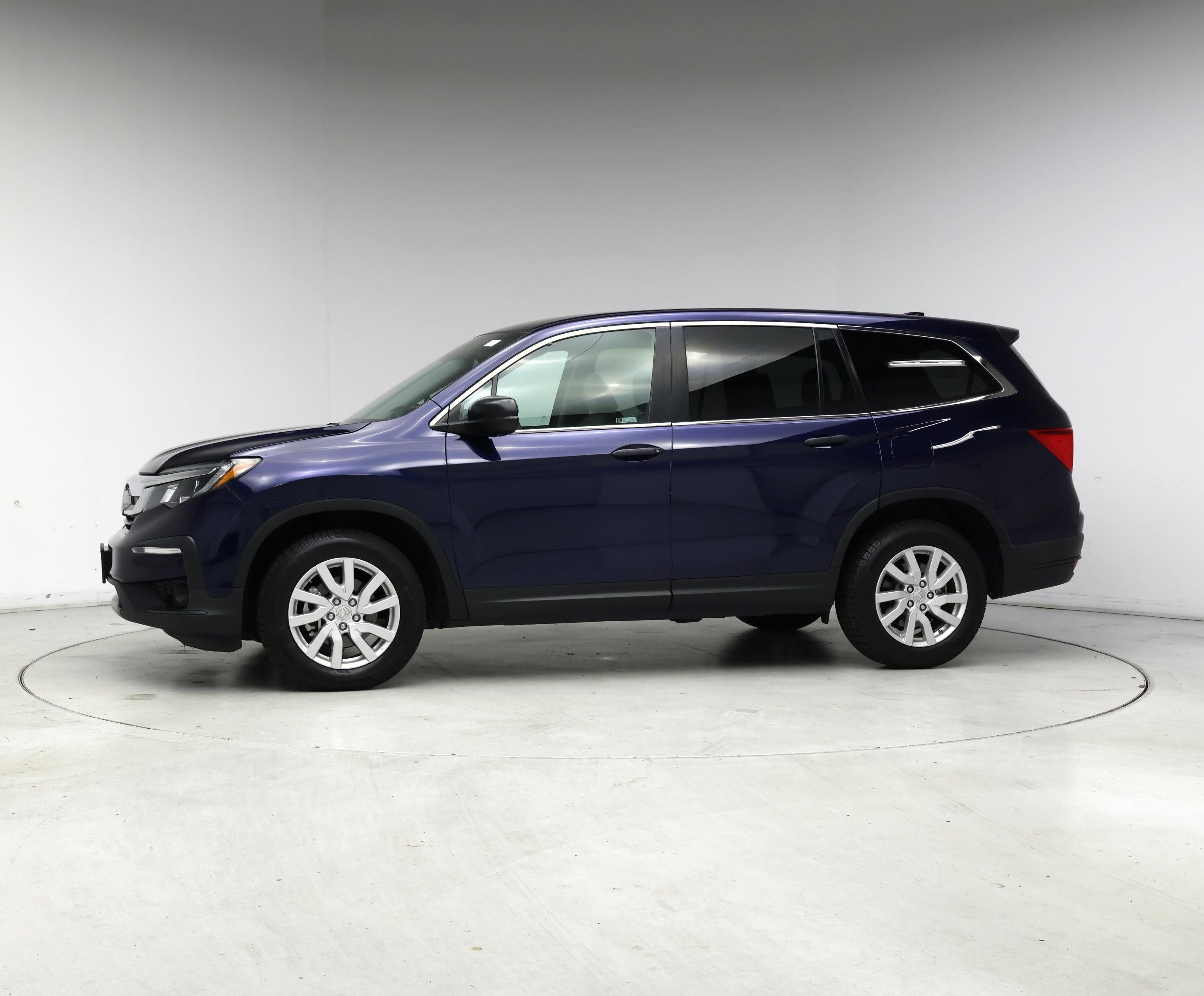 Thumbnail: 2019 Honda Pilot - 3