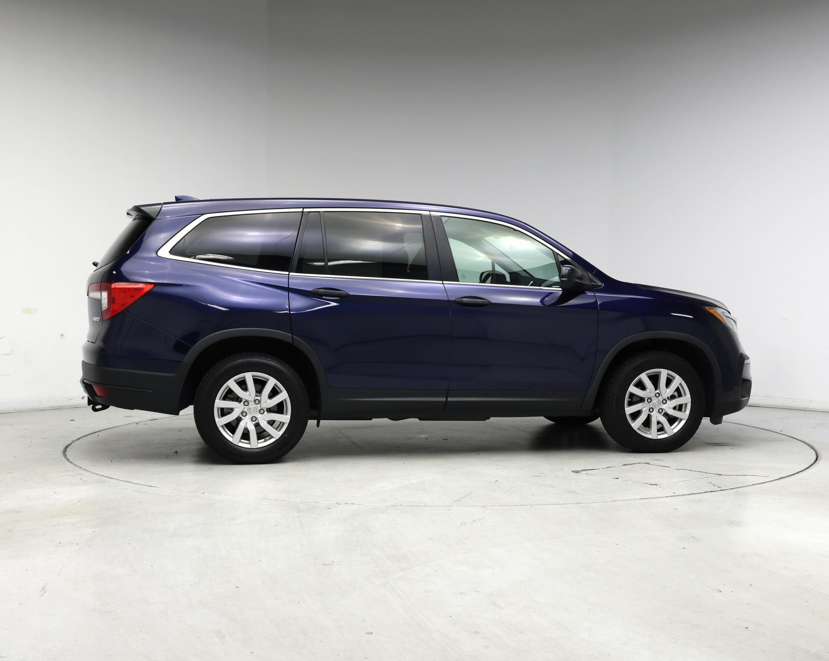 Thumbnail: 2019 Honda Pilot - 7