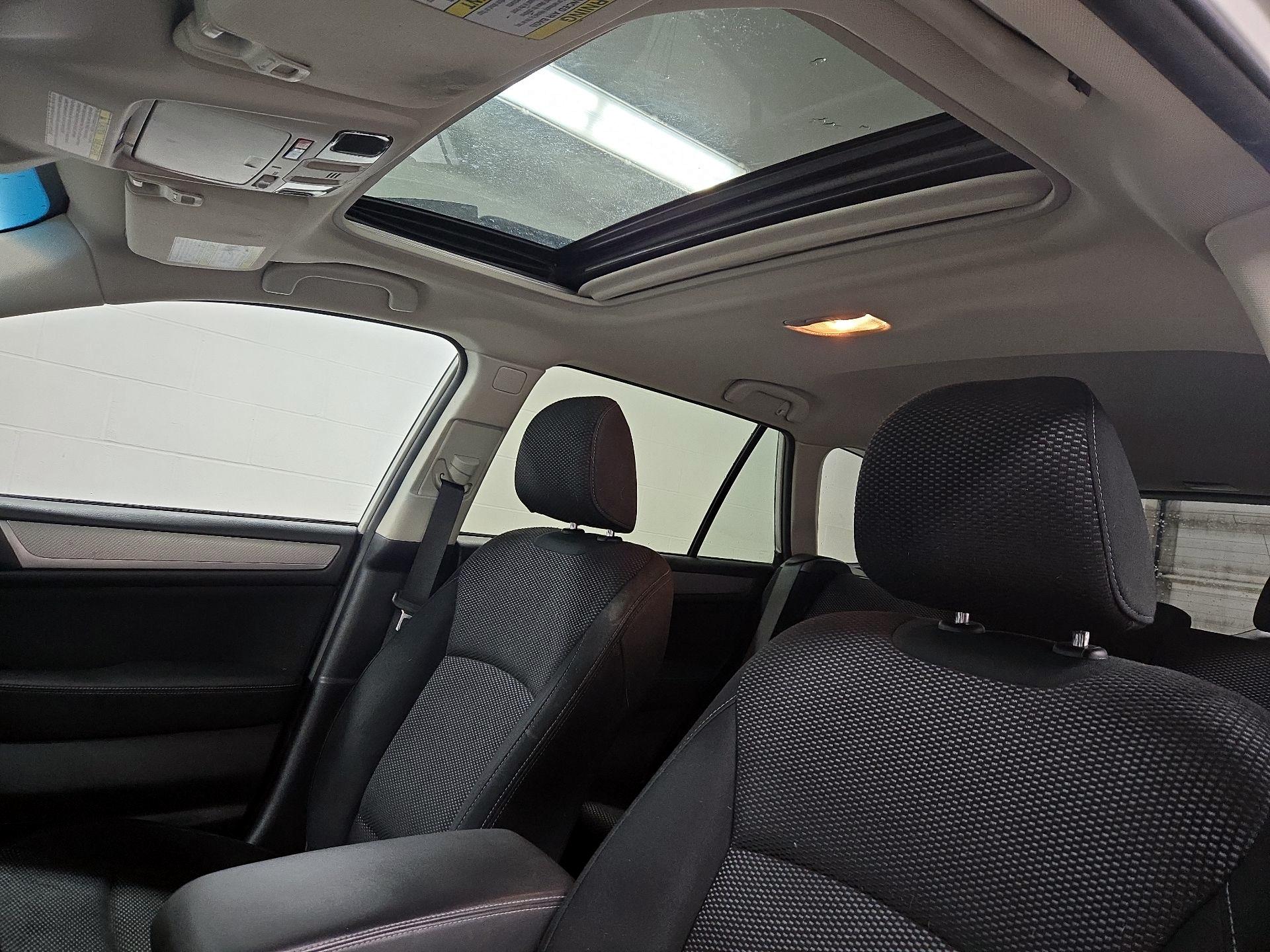 Thumbnail: 2016 Subaru Outback - 20