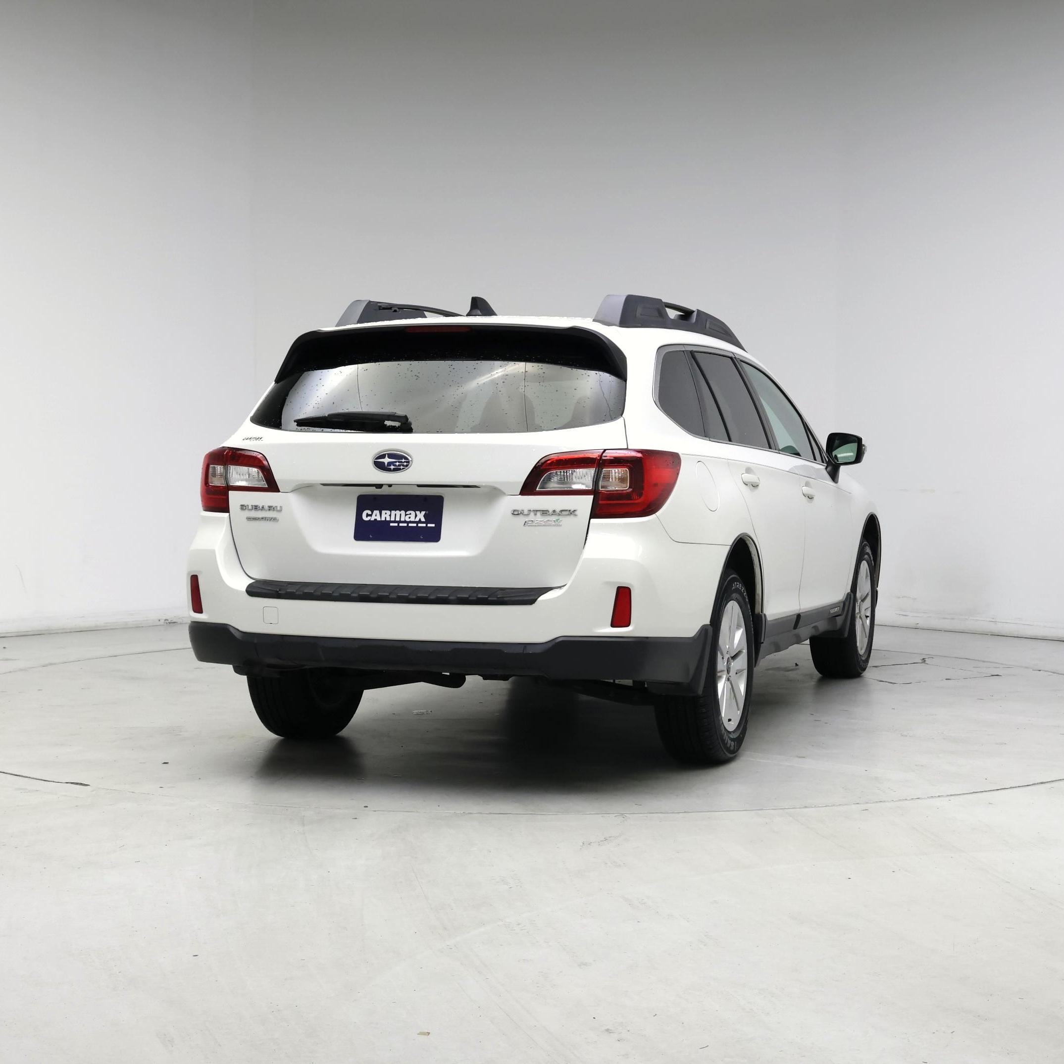 Thumbnail: 2016 Subaru Outback - 8