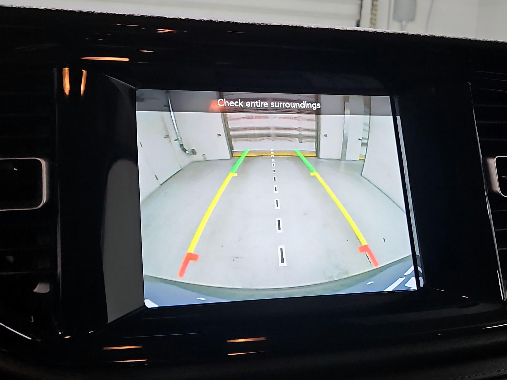 Thumbnail: 2022 Dodge Durango - 14