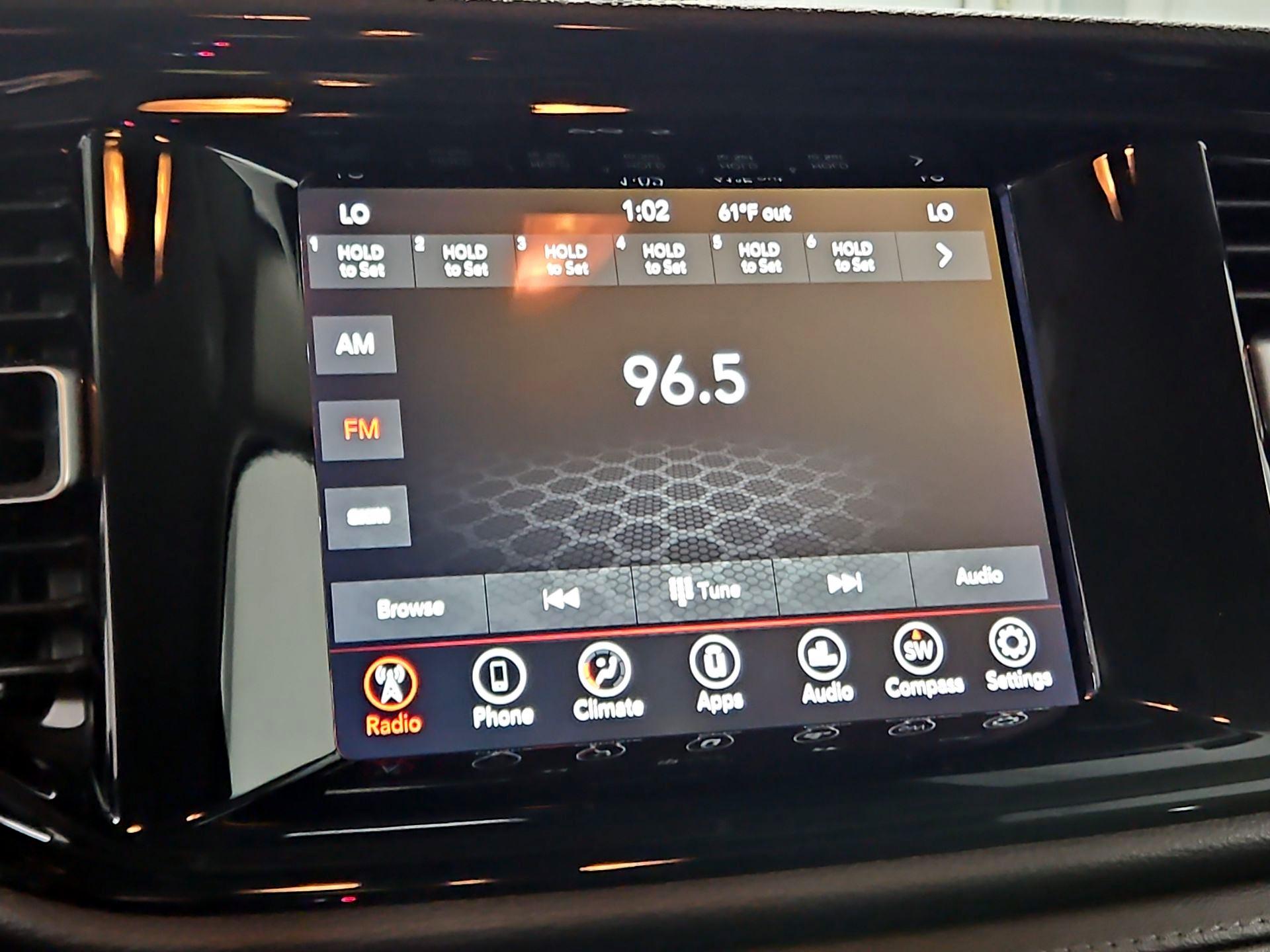 Thumbnail: 2022 Dodge Durango - 15